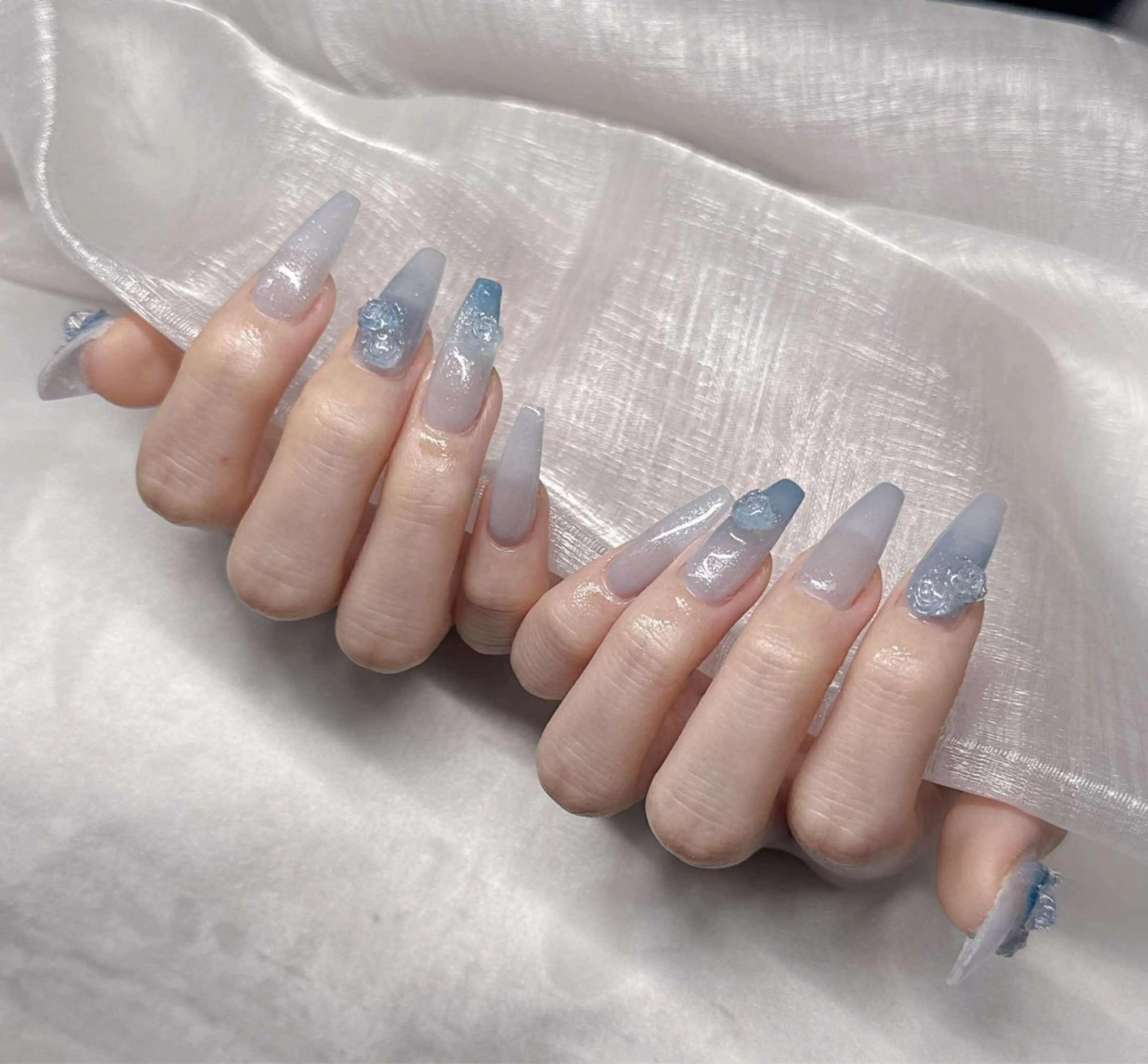 ネイル ハンドネイル Lee Nailsのネイルデザイン