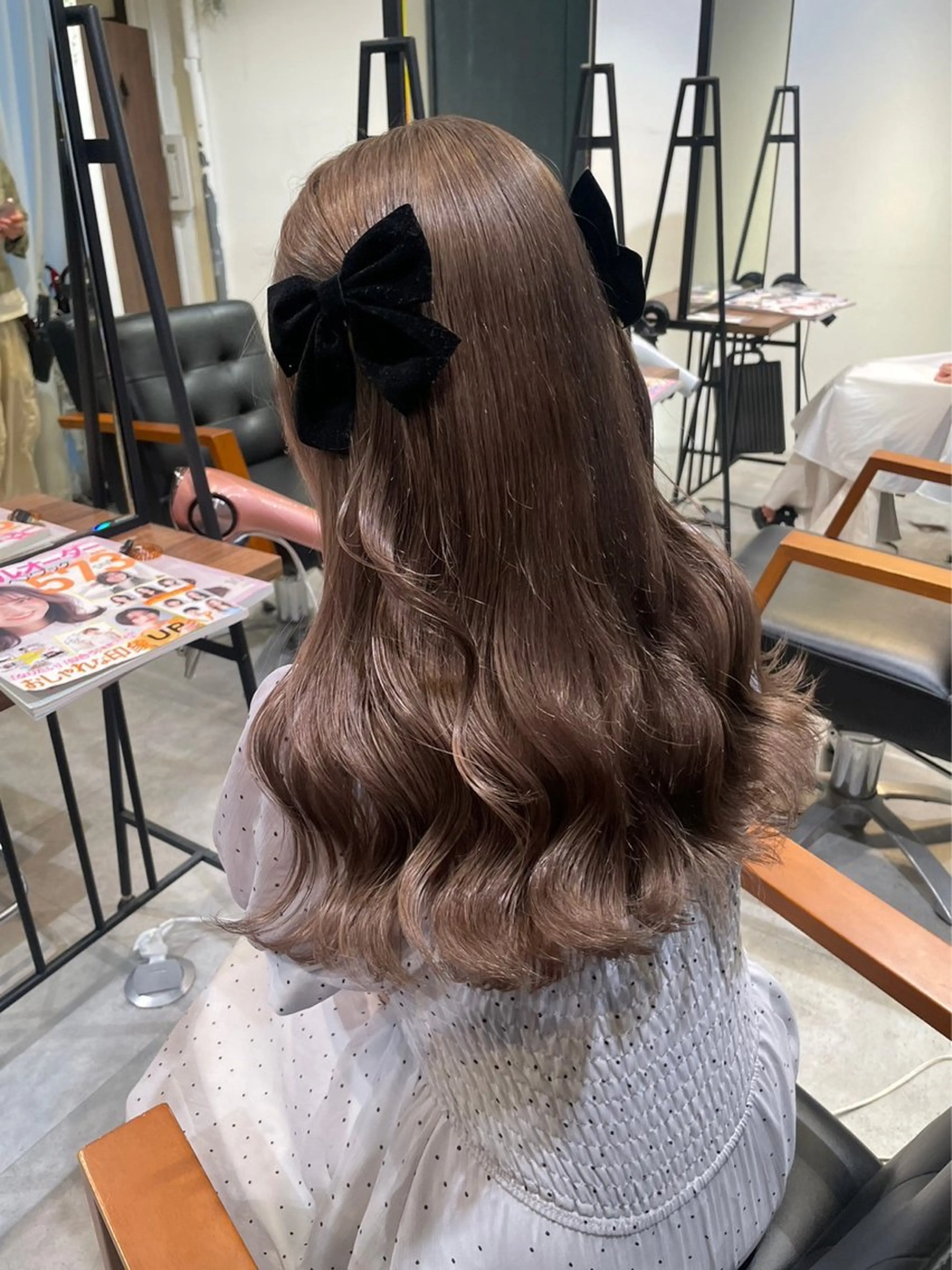 ロング カラー ベージュカラー 透明感カラー オリーブベージュ ‎Lby home 🪽mikuのヘアスタイル