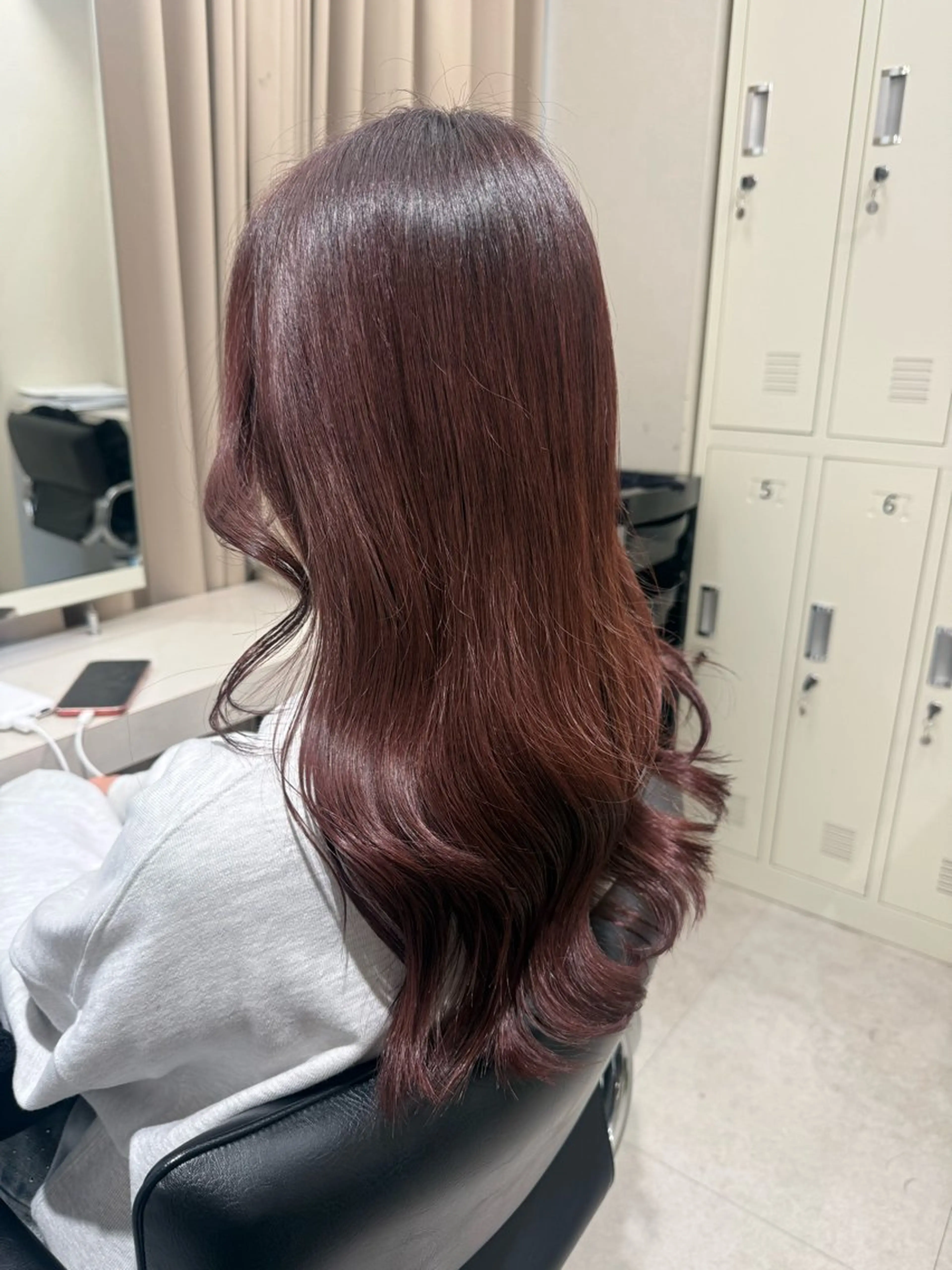 ロング カラー ヘアカラー トリートメント haru 髪質改善サロンのヘアスタイル