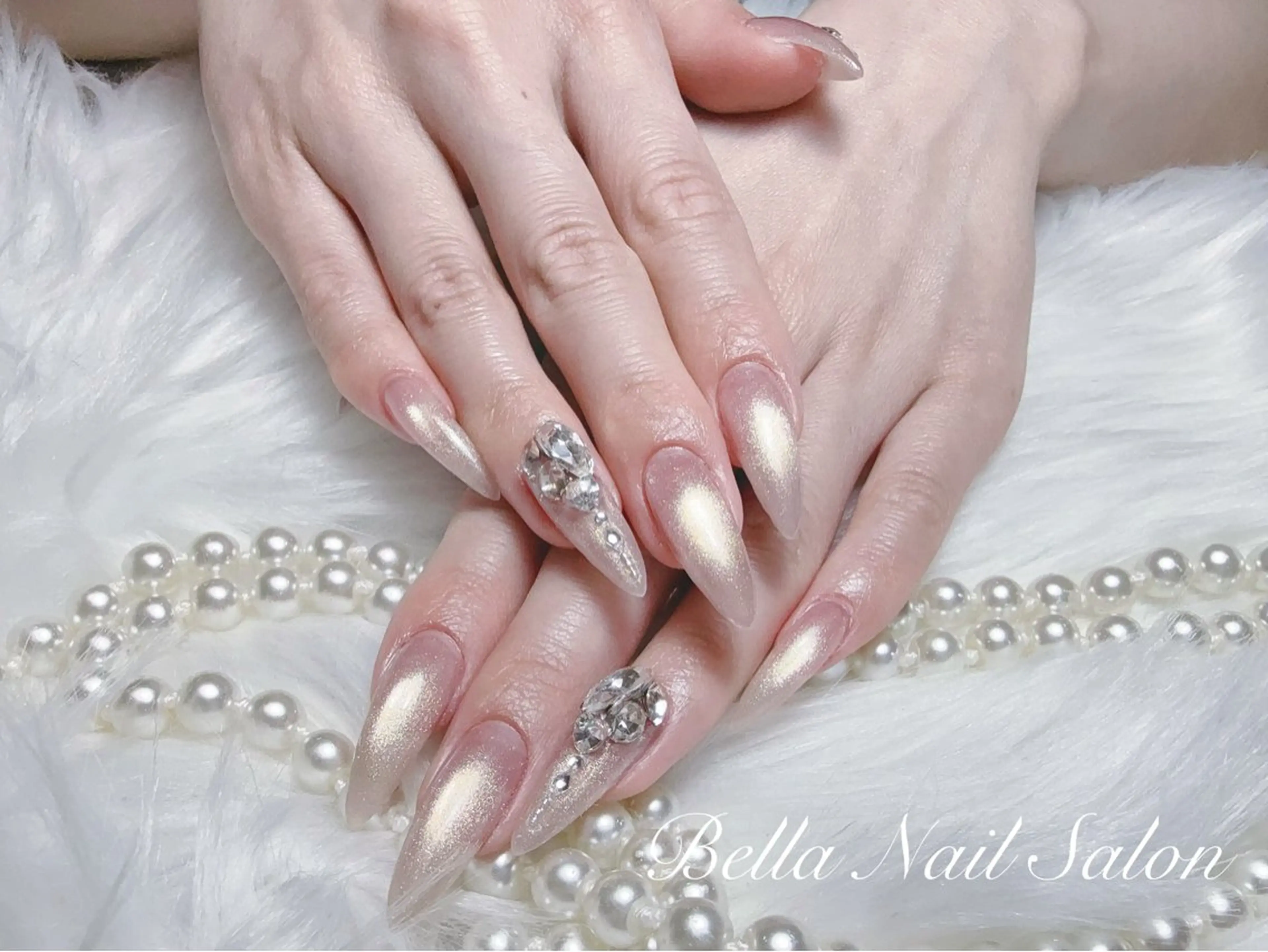 ネイル ハンドネイル Bella Nail Salonパラジェルのネイルデザイン