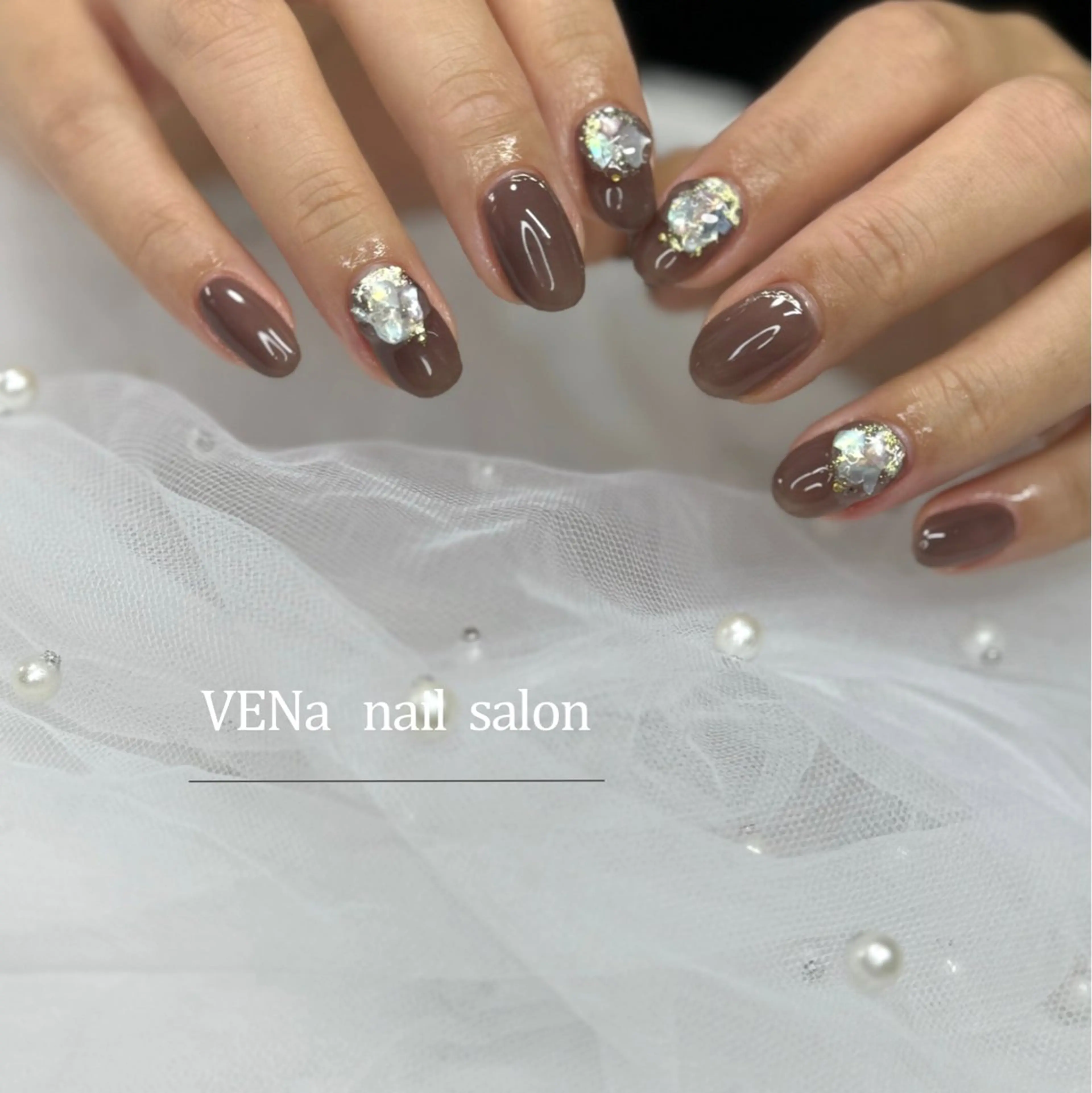 ネイル オーロラネイル フラッシュネイル フットネイル フレンチネイル 氷ネイル・うるうるネイル ハンドネイル VENa eye＆ nail salonのネイルデザイン