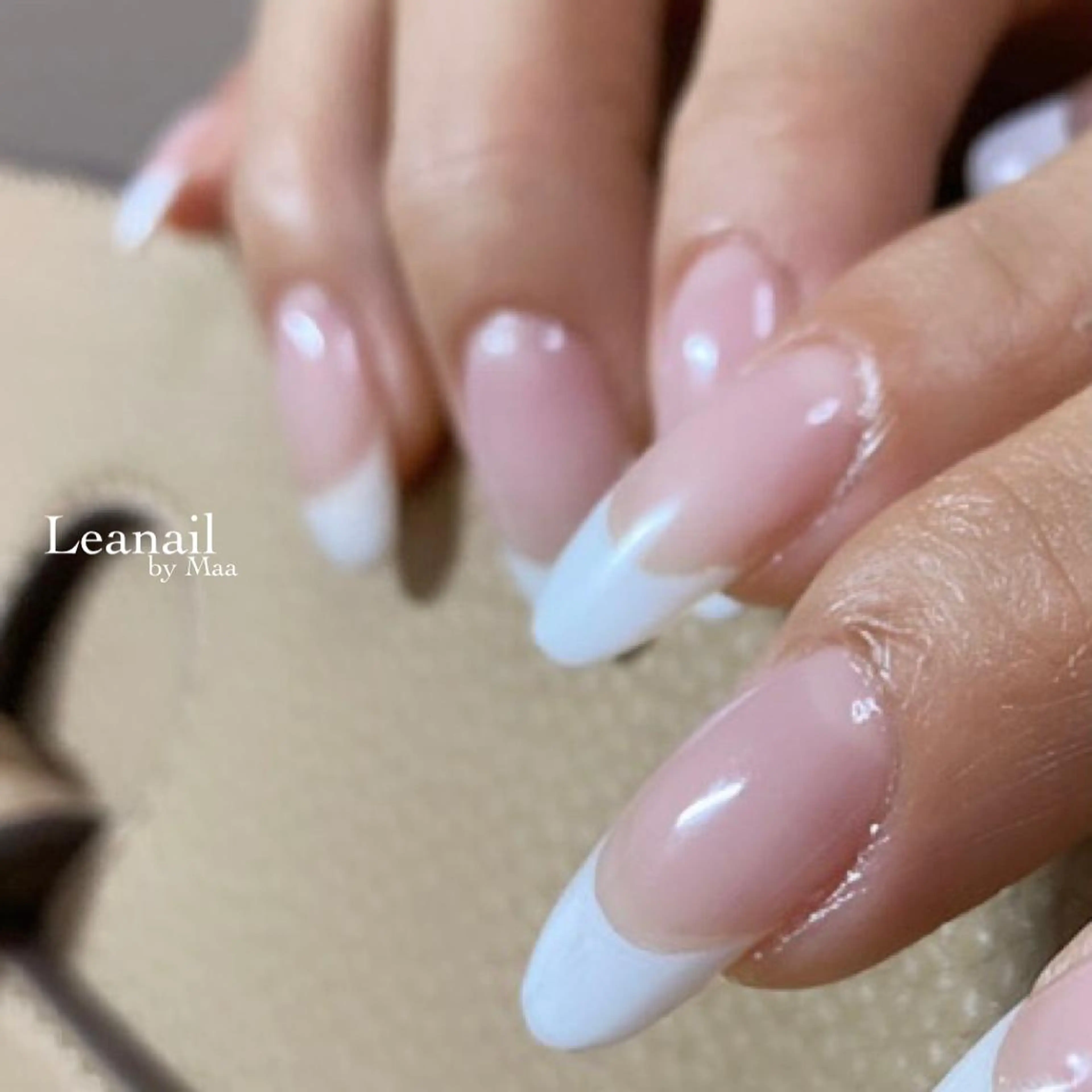 ネイル フレンチネイル private_ salon.Leaのネイルデザイン