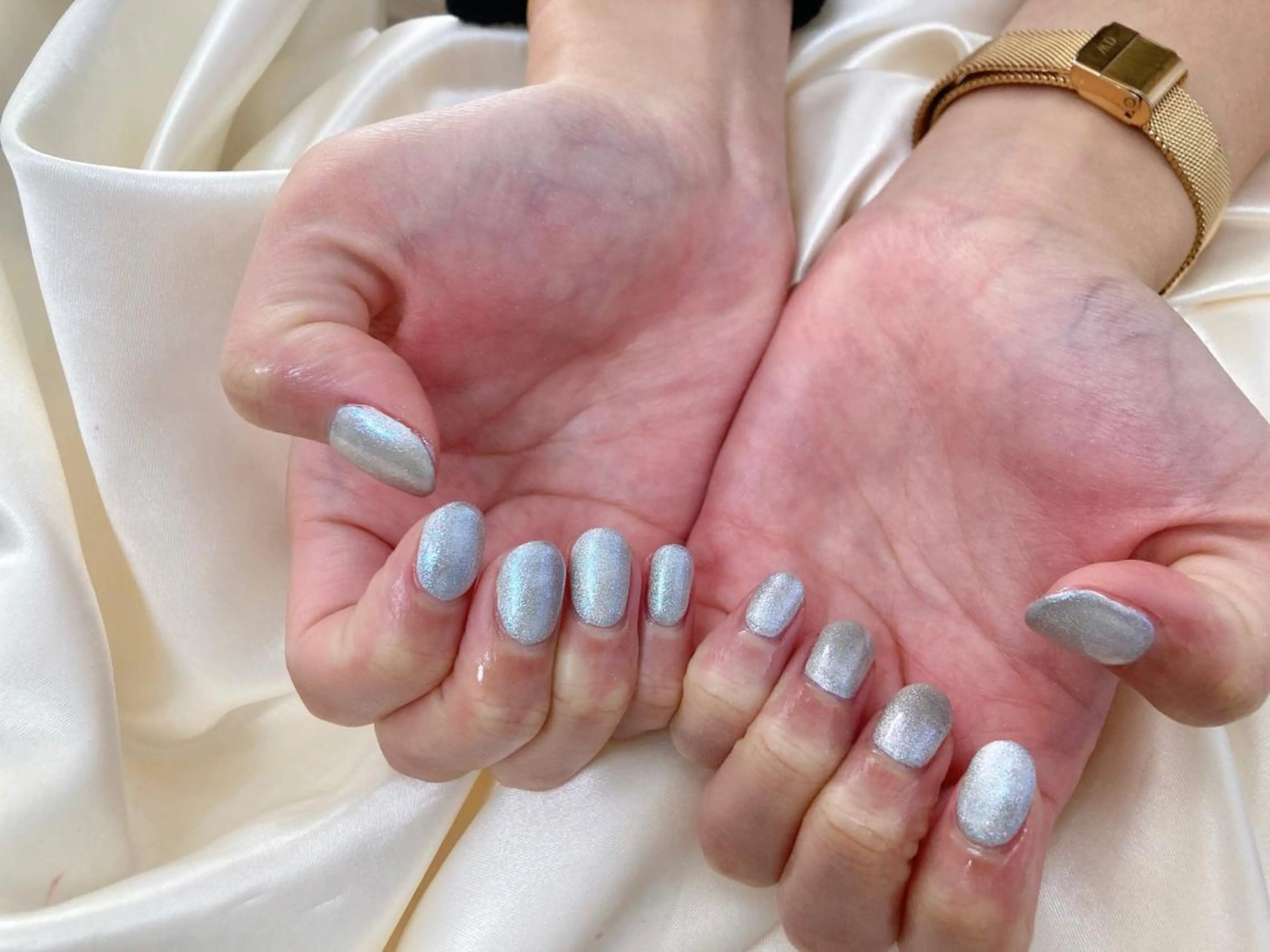 ネイル 水色 マグネットネイル ハンドネイル mogunail &blowのネイルデザイン