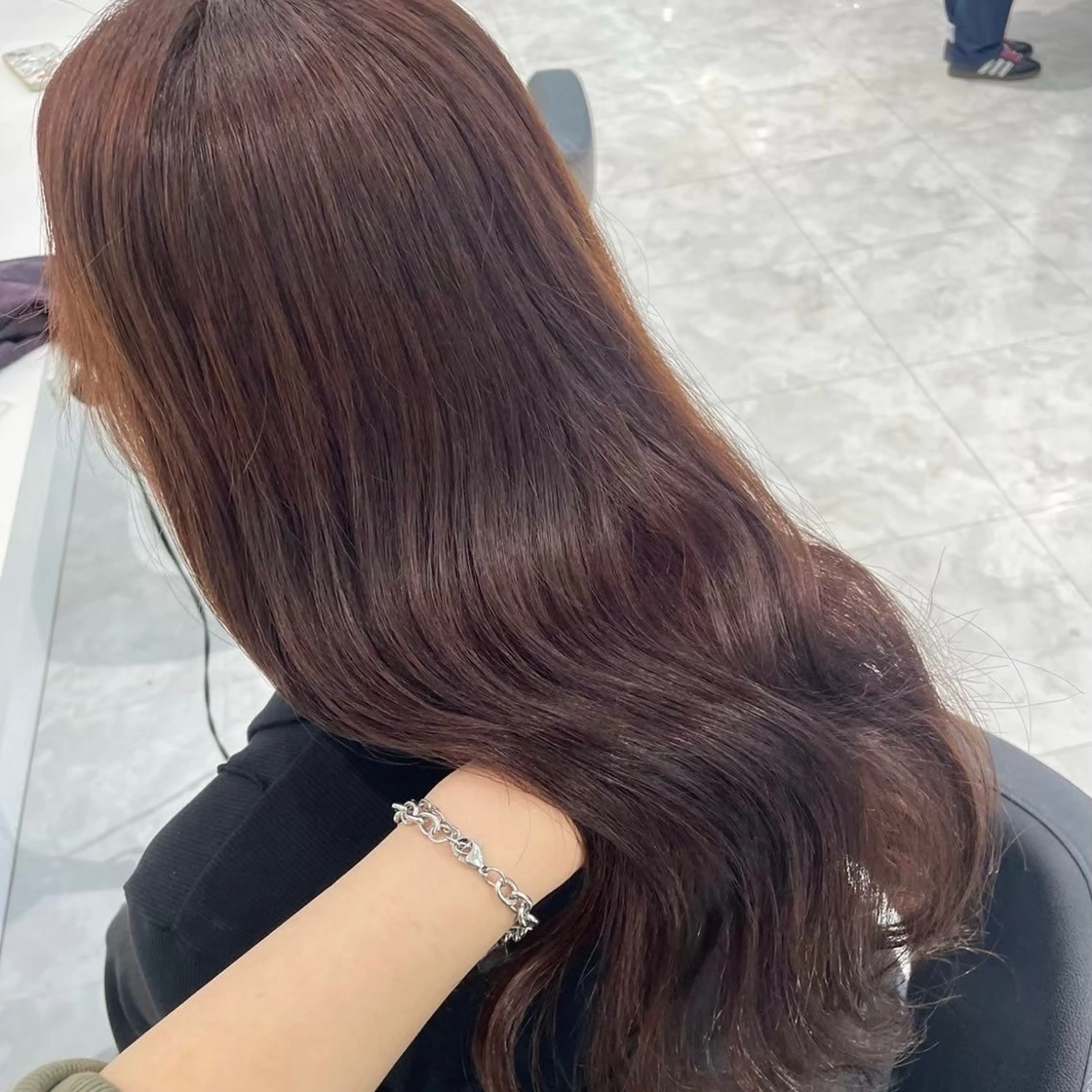 カラー ヘアカラー トリートメント 🤍透明感ブラウン himi🤍のヘアスタイル