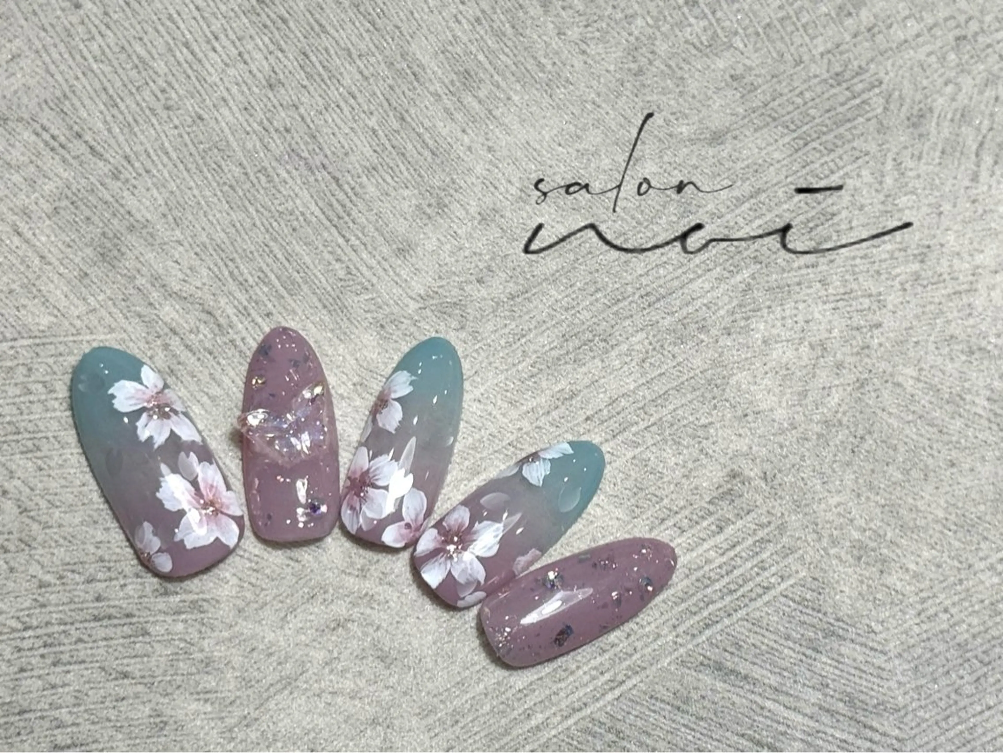 ネイル 桜ネイル ハンドネイル salon noi所属・salon noiのネイルデザイン