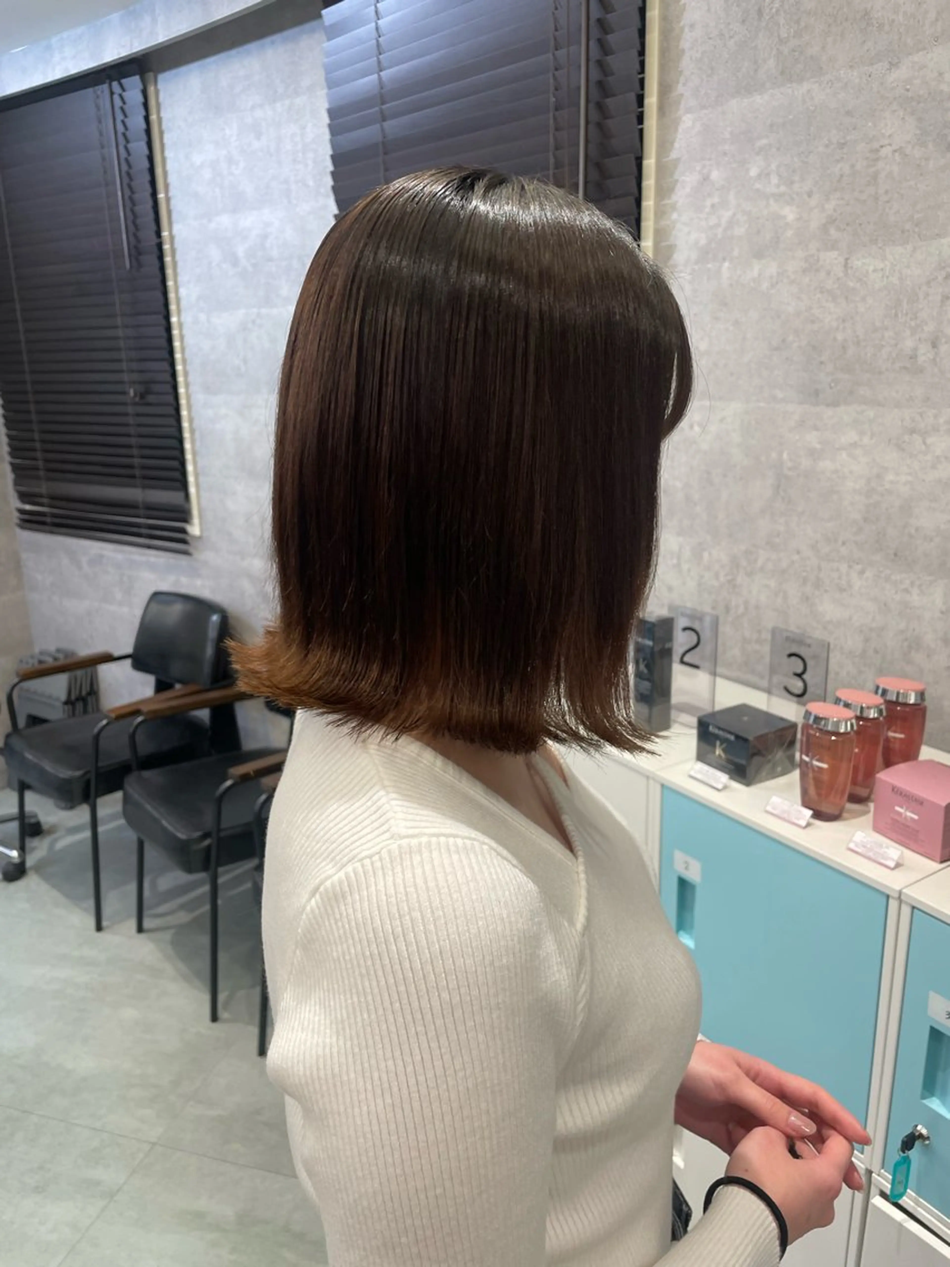 ミディアム ♡似合わせハイトーン ♡maiのヘアスタイル