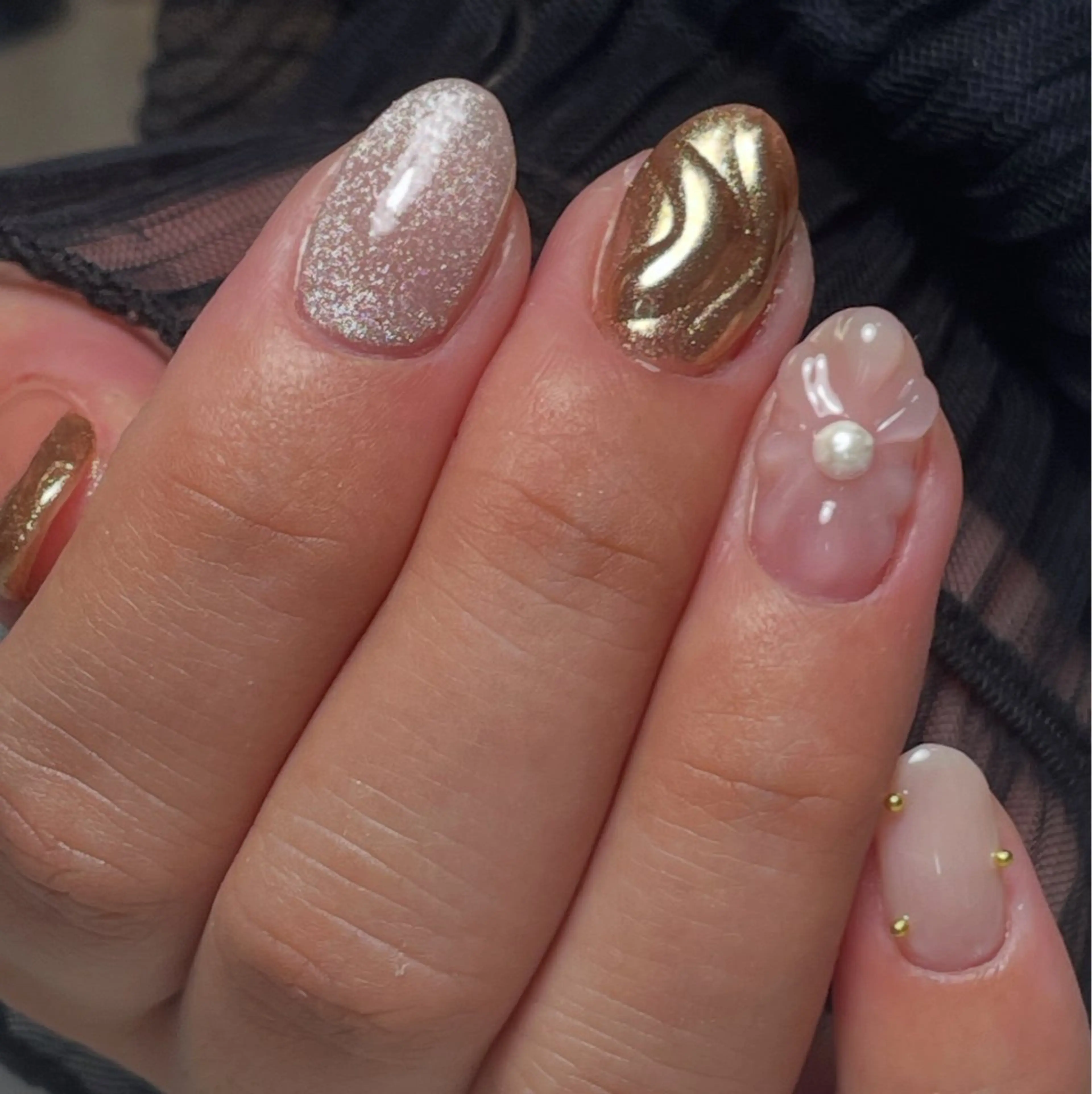 ネイル ヒグチ ユリエのネイルデザイン