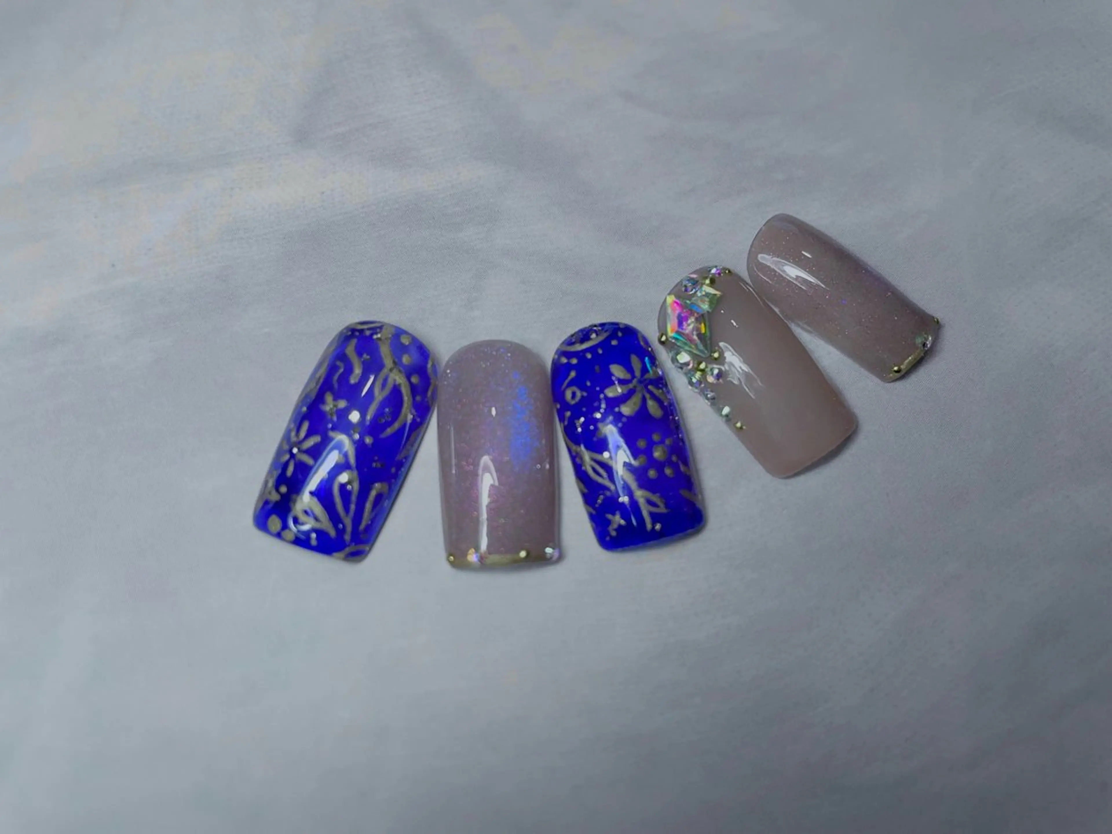 ネイル Spiky とうげ ふうかのネイルデザイン