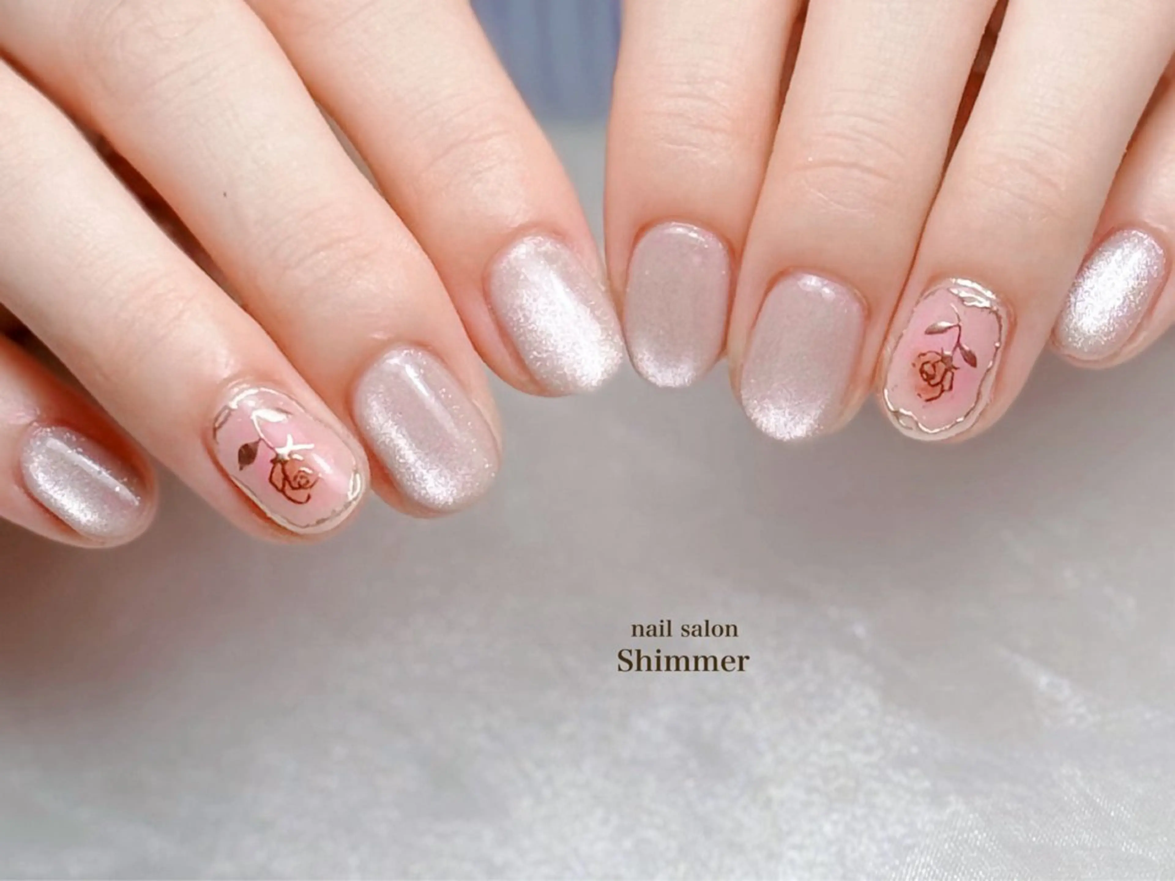 ネイル Shimmer Risaのネイルデザイン