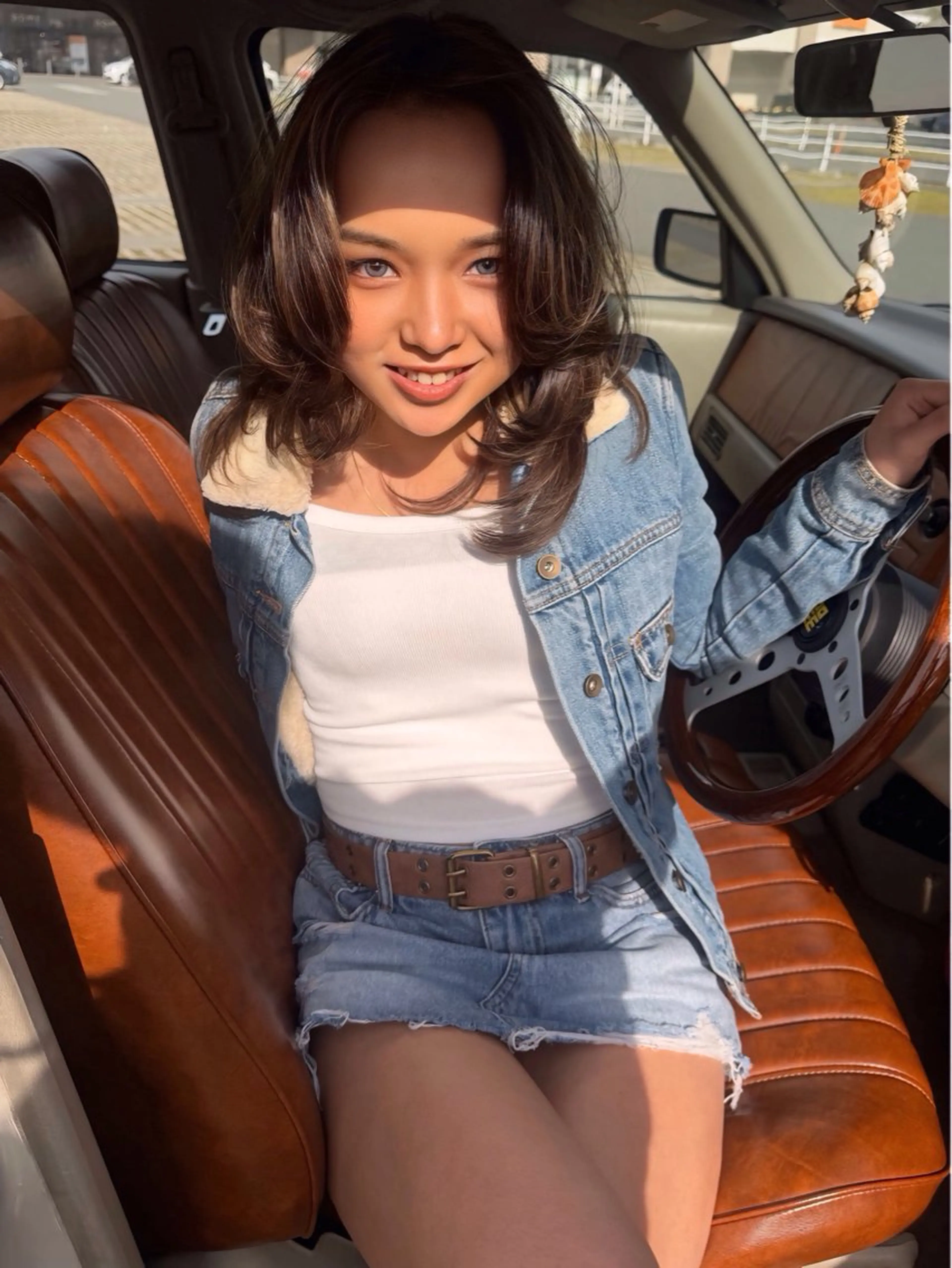 ミディアム DEAN 名駅店 大人レイヤーカットのヘアスタイル