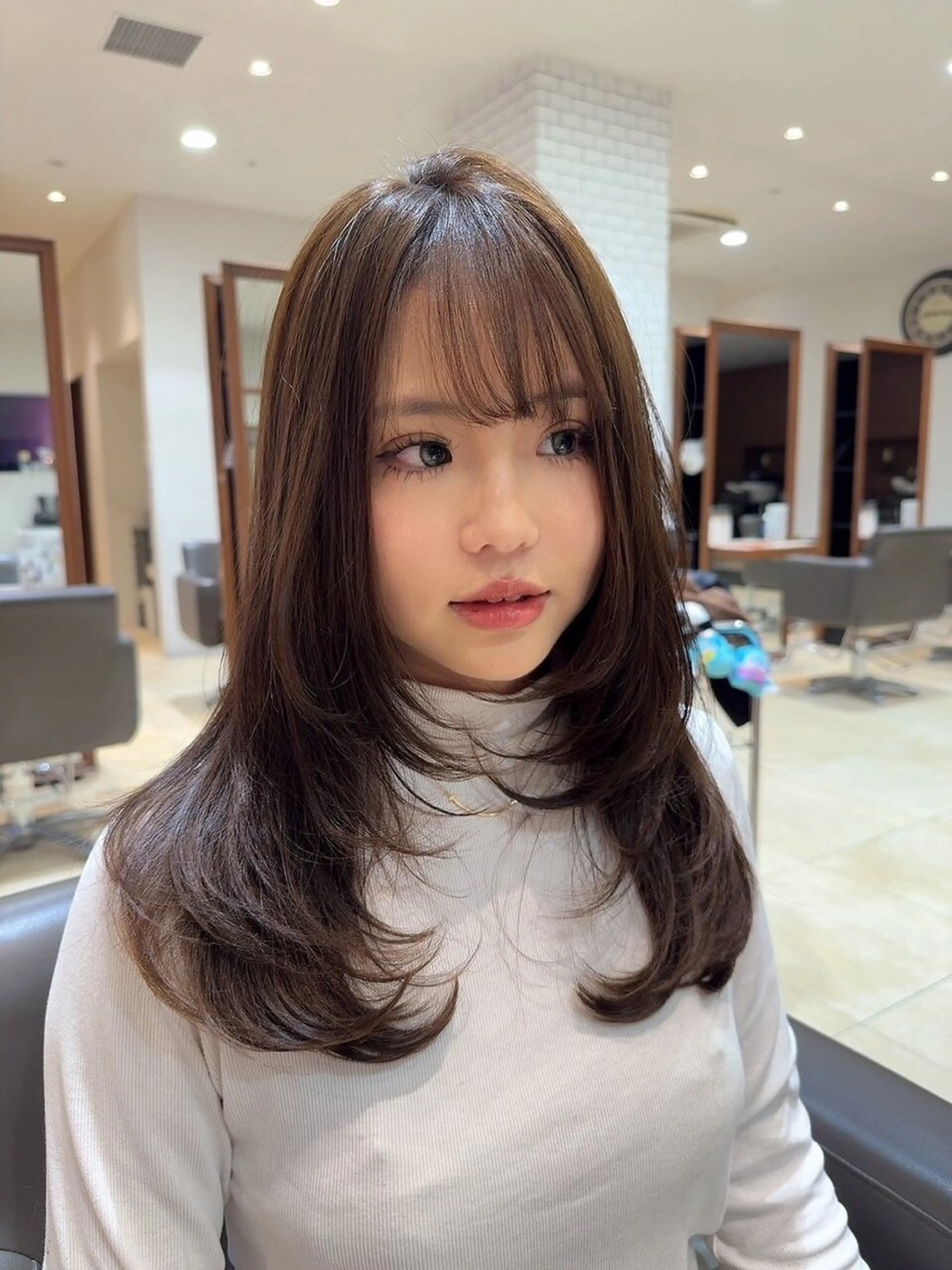 ミディアム カット トリートメント Maison髪質改善 レイヤー/三宮のヘアスタイル