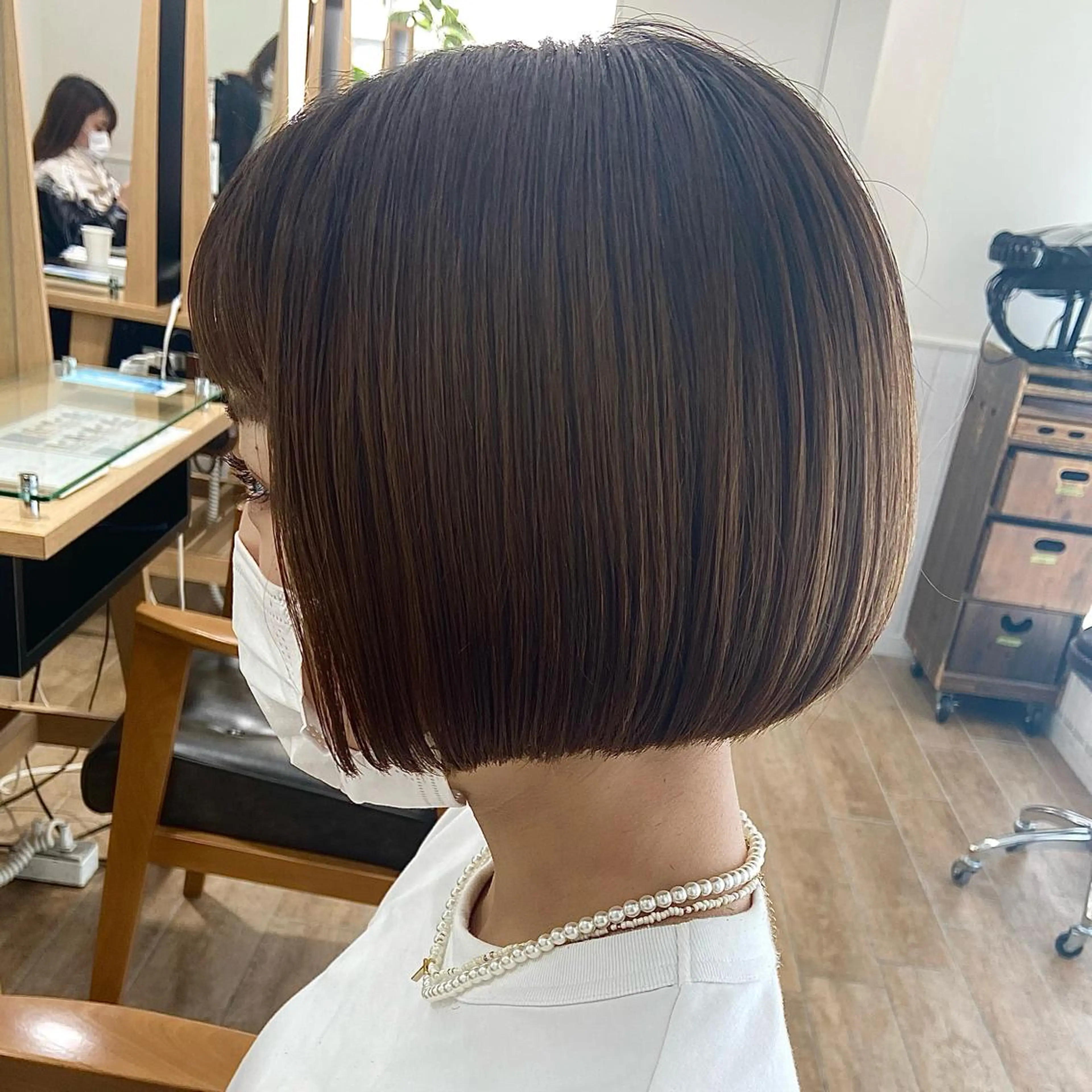 ショート カラー パーマ ヘアアレンジ メンズ キッズ ネイル マツエク・マツパ カット ヘアカラー トリートメント 横浜Bob美容師🤎 ERINAのヘアスタイル