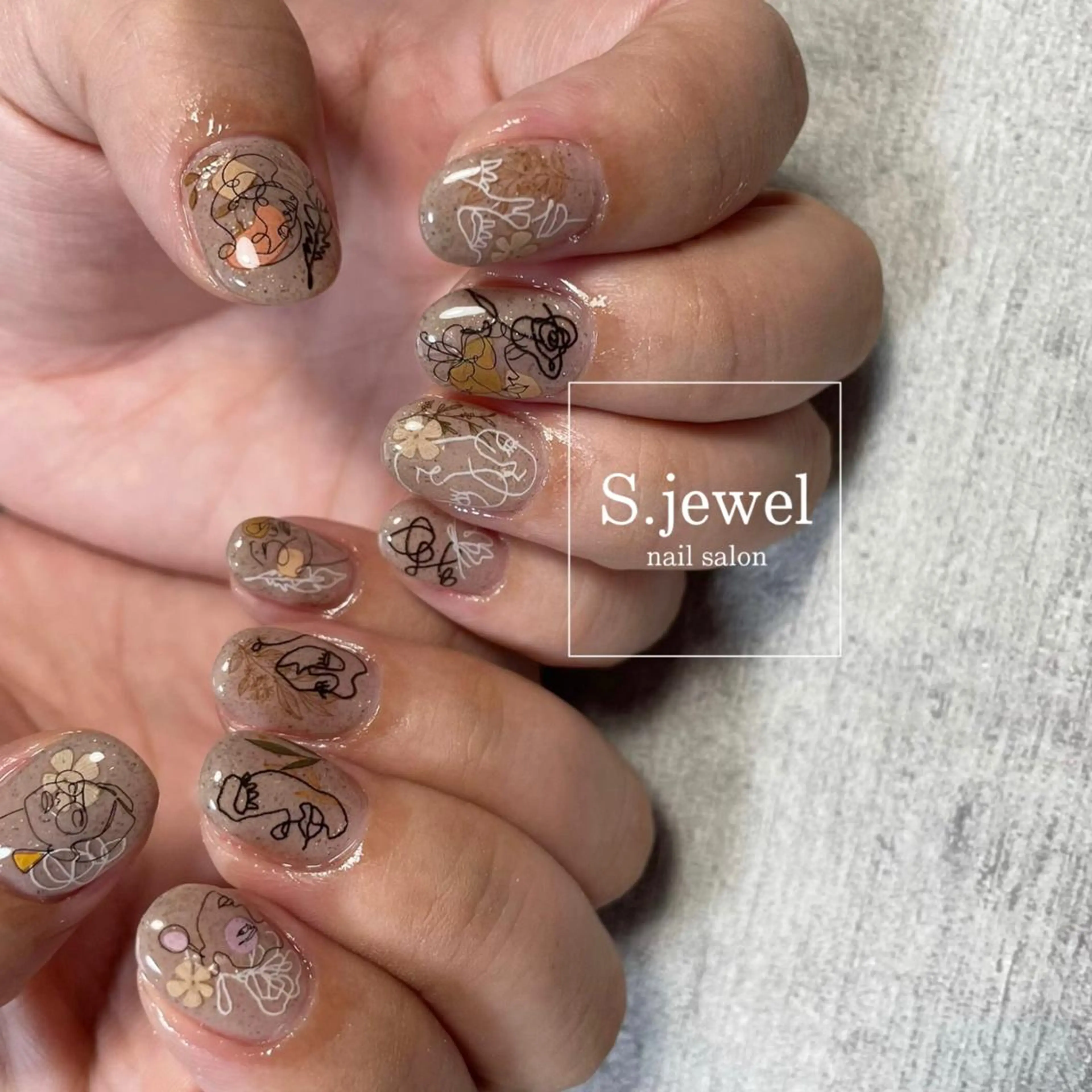 ネイル S. JEWELのネイルデザイン