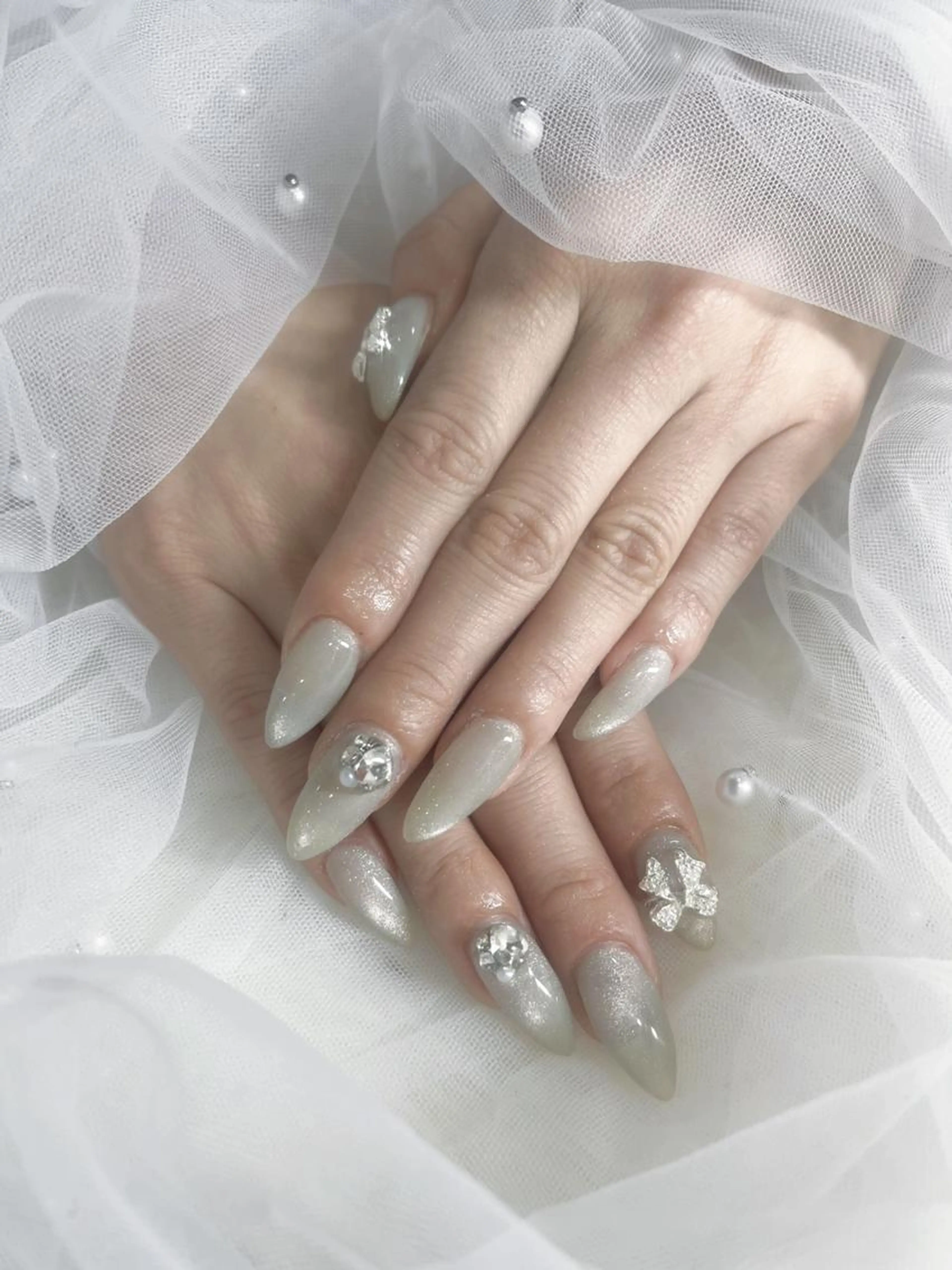 【本日限定🉐】オフありマグネットネイル💖ご新規様オフ無料✨【ミニモ限定🉐大きいパーツ1つ無料】の写真