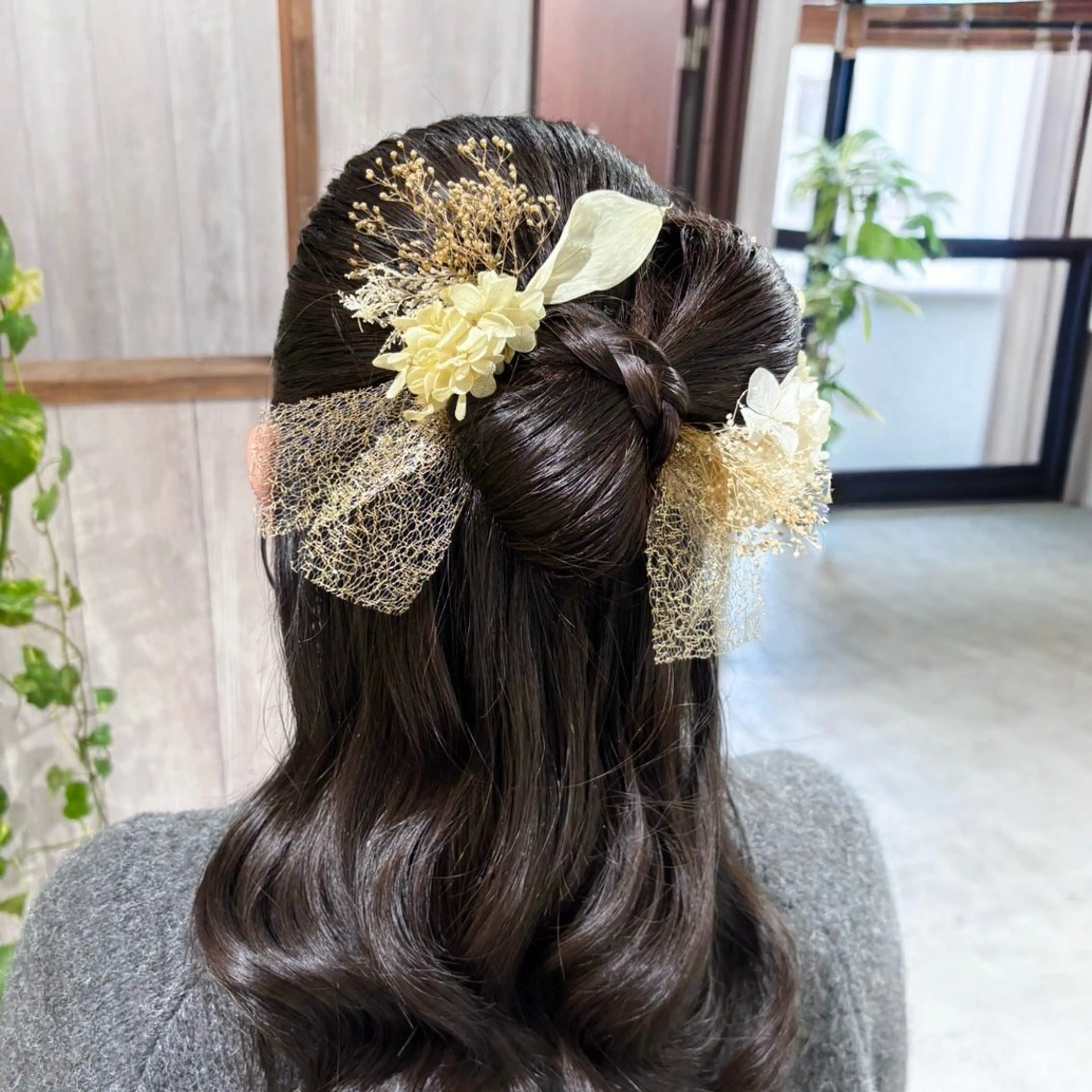 ロング ヘアアレンジ ハーフアップ ヘアセット 大人気❤︎ヘアもメイ クも可愛く❤︎SAOのヘアスタイル