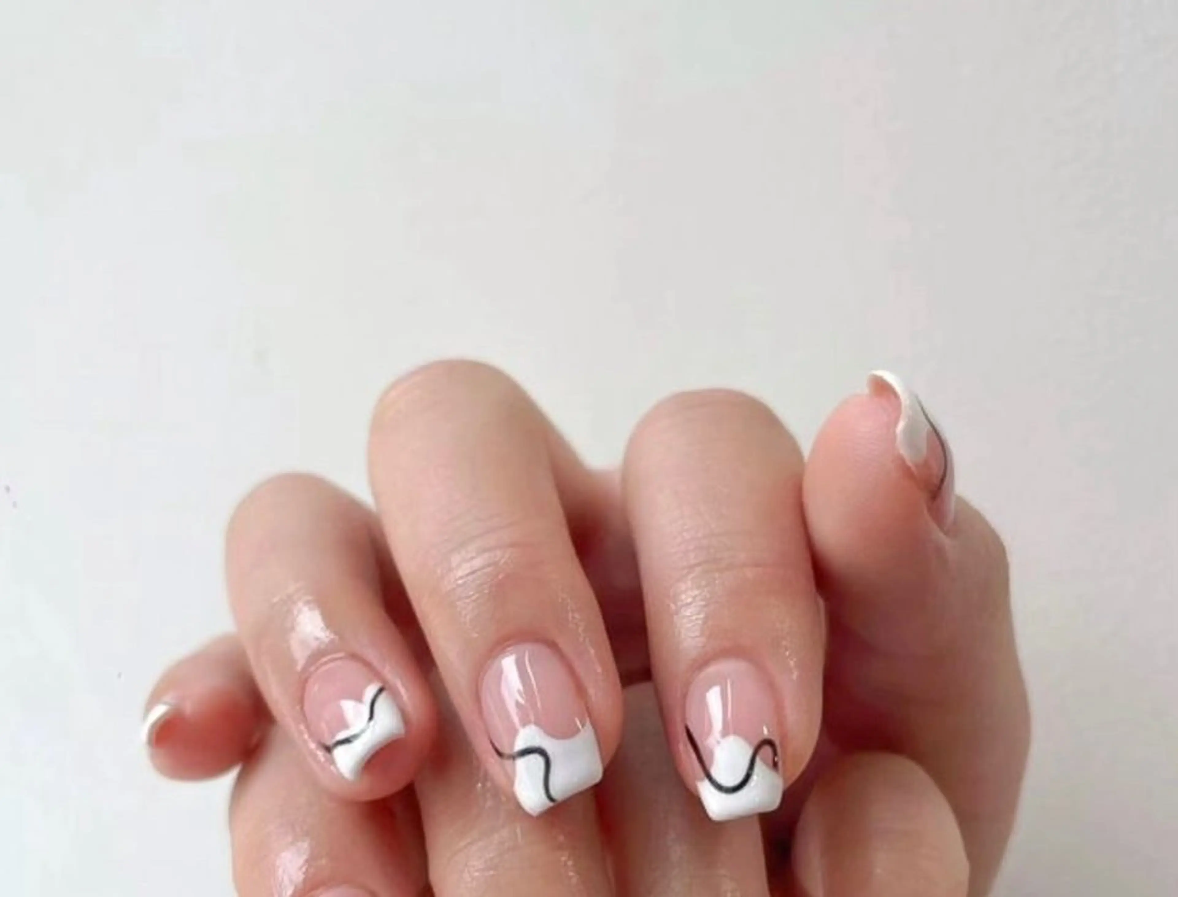 ネイル フレンチネイル オトク ネイルのネイルデザイン