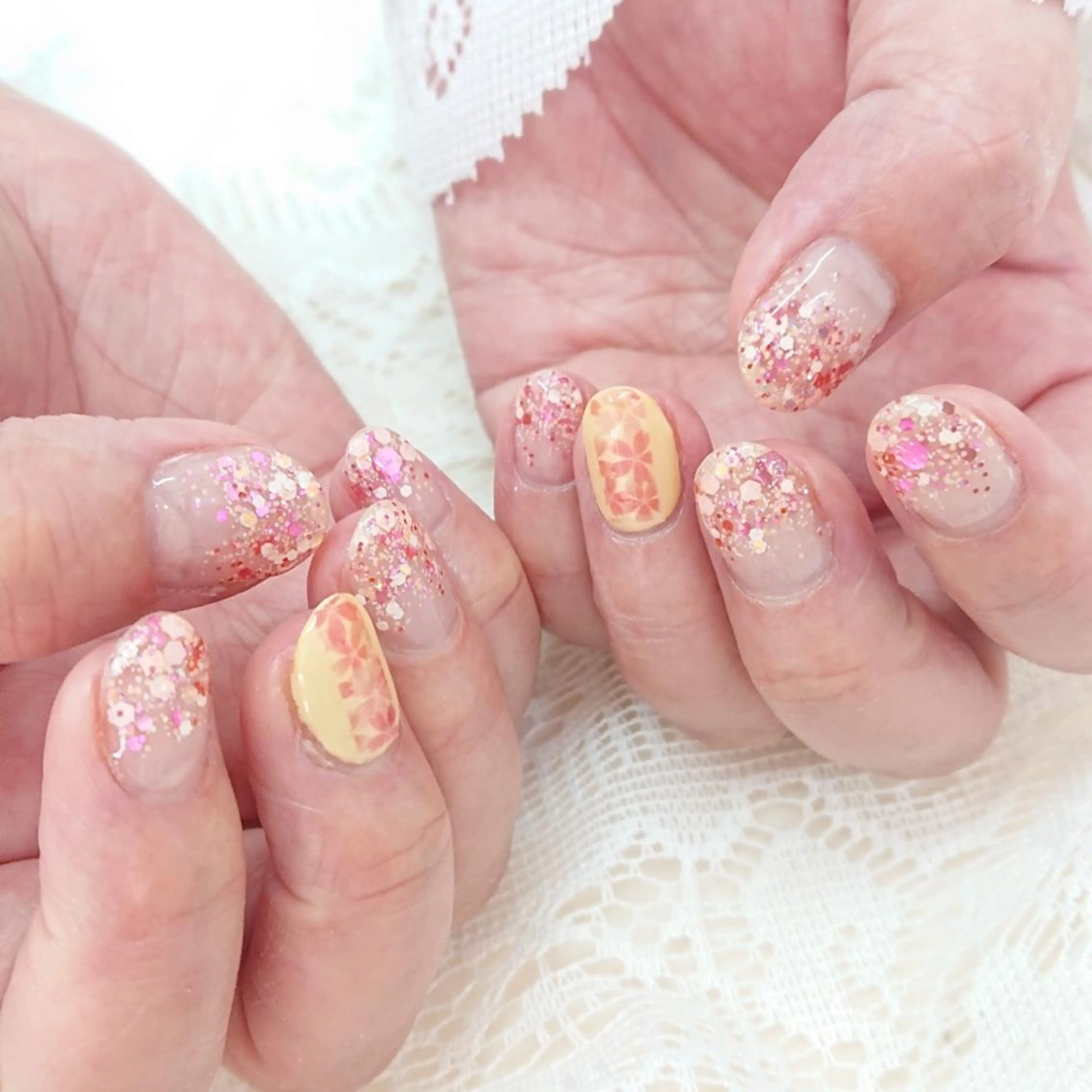 ネイル アートネイル 桜ネイル シンプルネイル ハンドネイル トミーワイネイル所属・トミー ワイのネイルデザイン