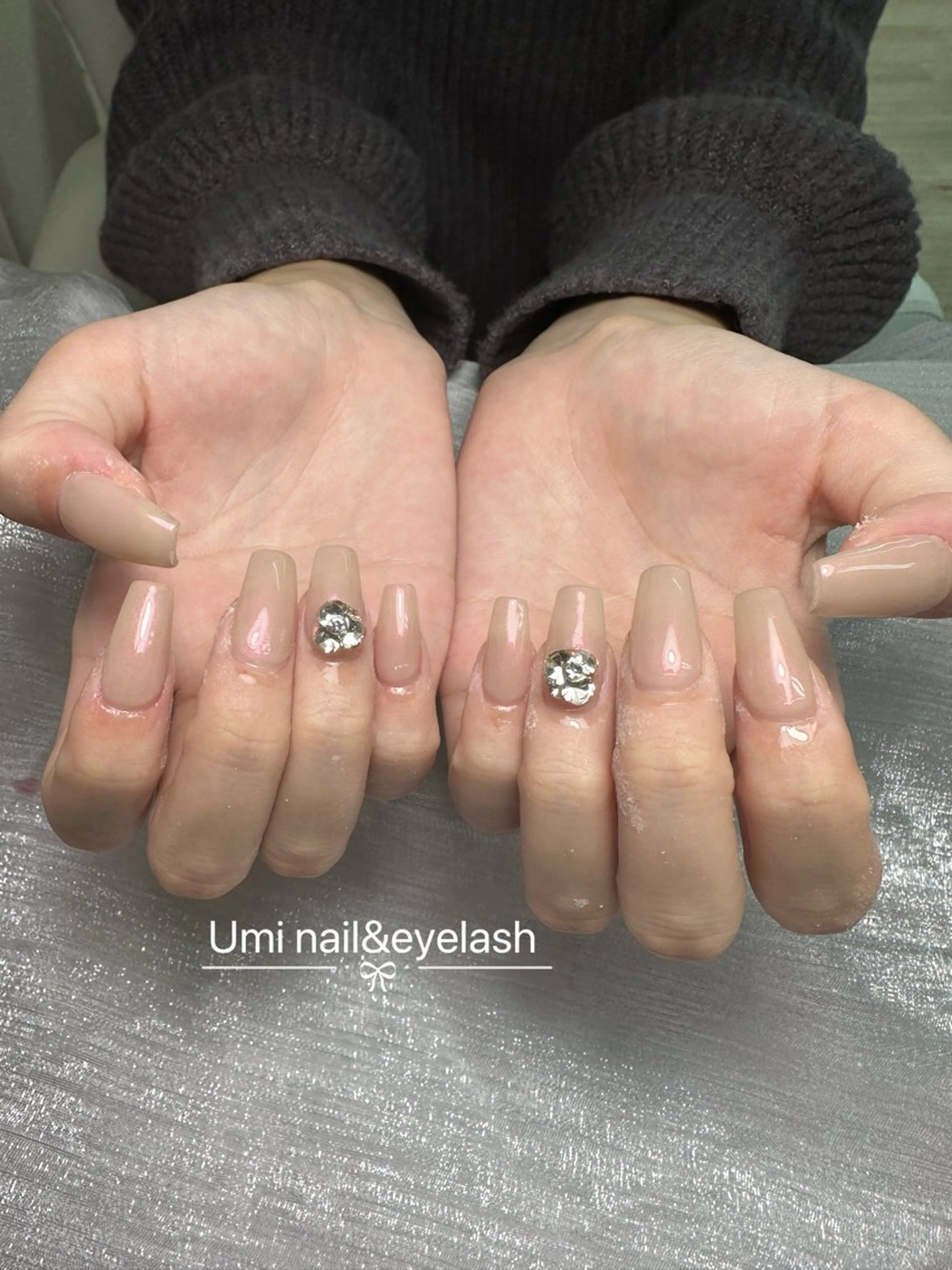 ロング 韓国風ヘア ハンドネイル ハンドケア Umi nail& eyelash ゆみのマツエク・マツパデザイン