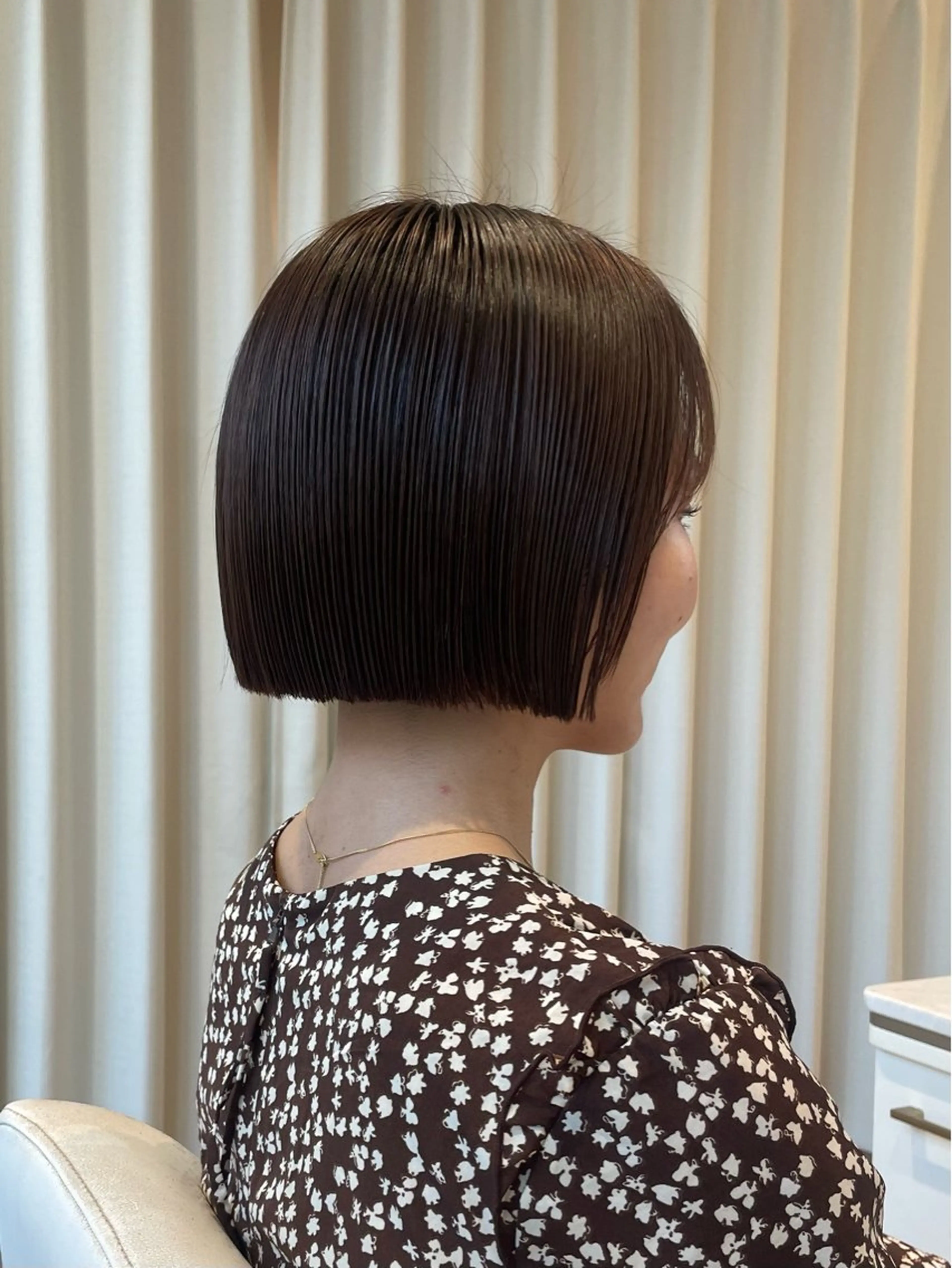 ショート カラー カット ヘアカラー トリートメント サエ/ レイヤー/パーマのヘアスタイル