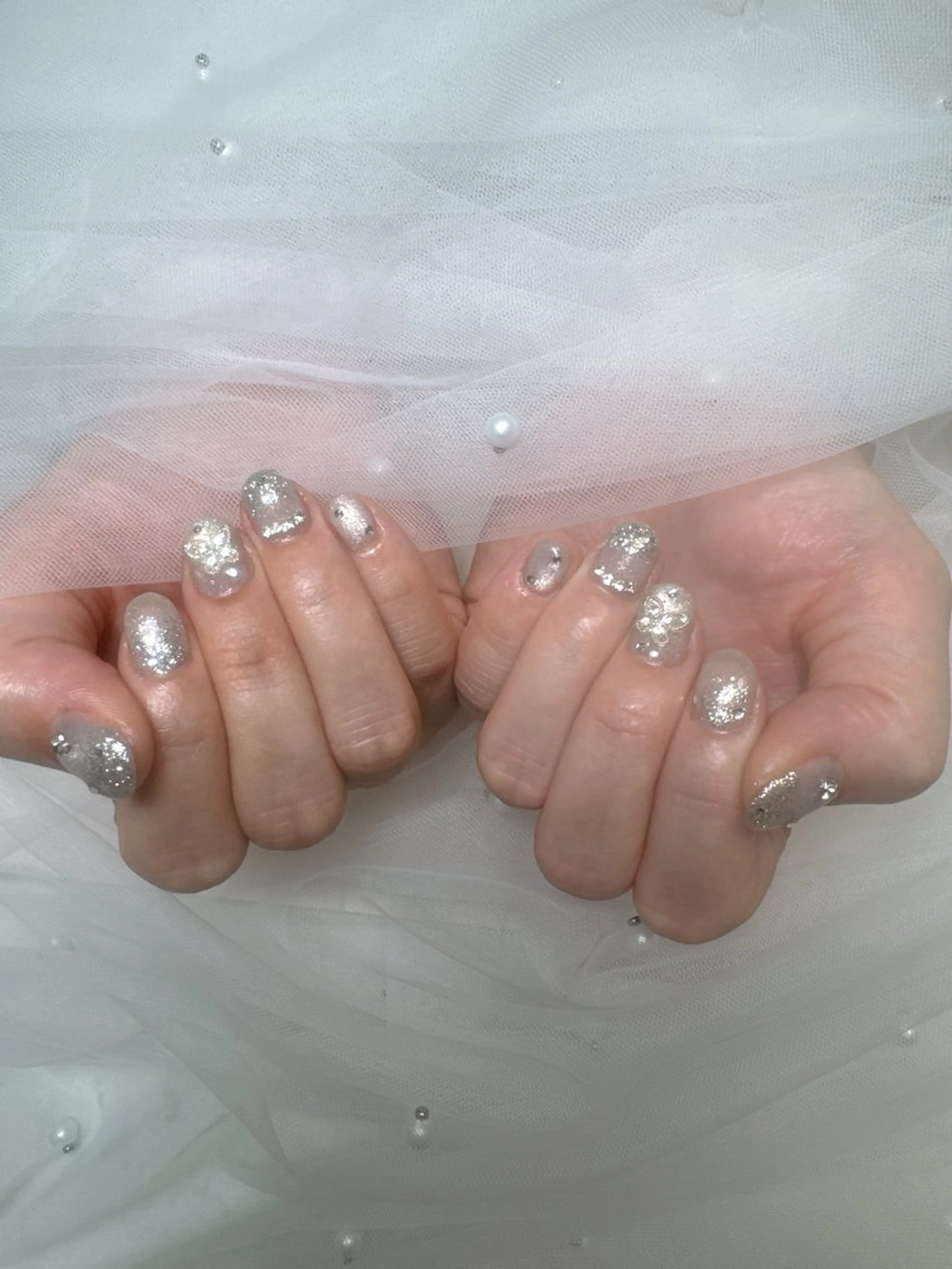 ネイル チークネイル ジェルネイル キラキラネイル 韓国ネイル 持ち込み ハンドネイル Queeens nailのネイルデザイン