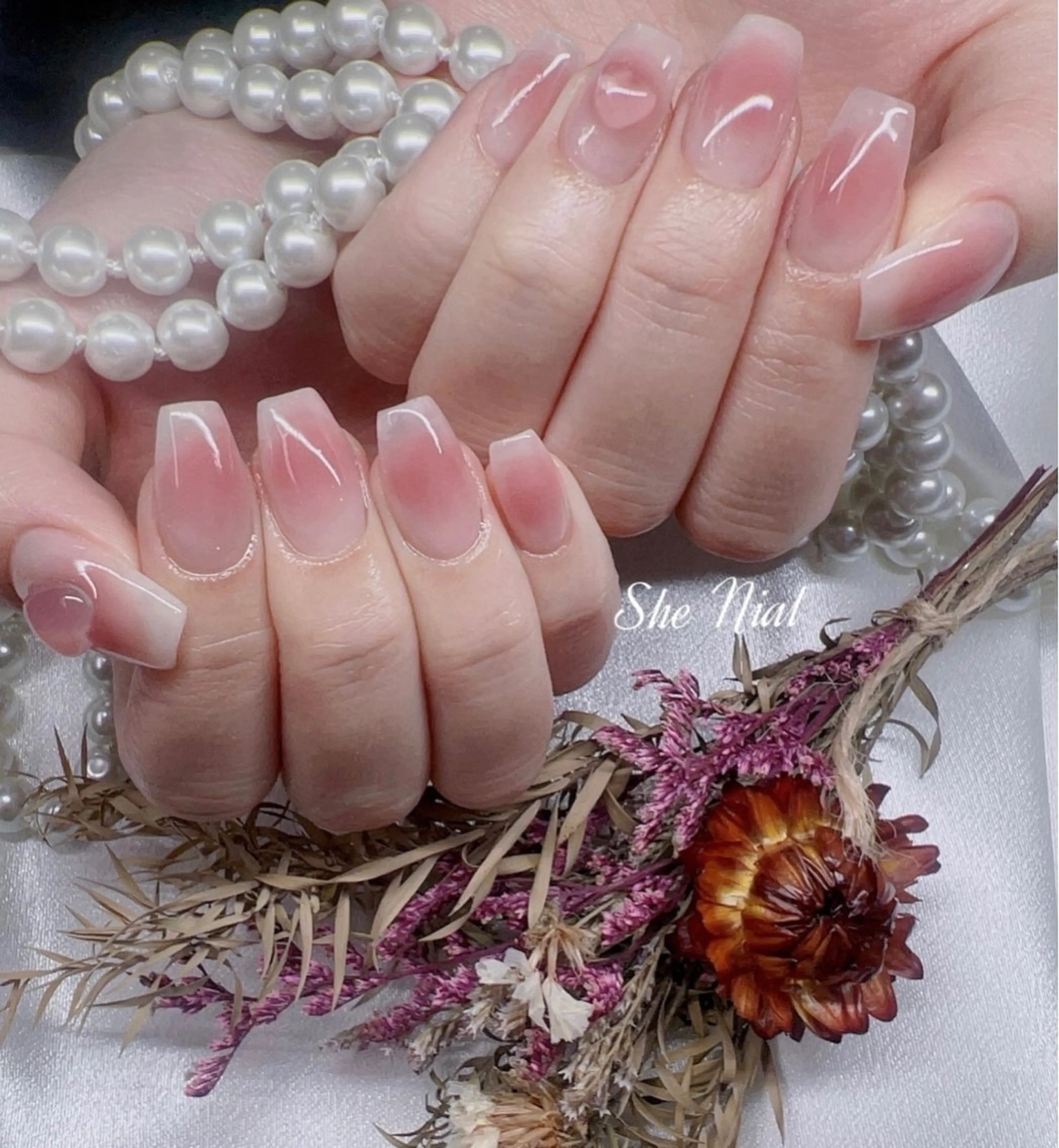 🌸ミニモ限定🌺韓国大人気チークネイル✨（ソフトジェルオフ無料、ケア込み）の写真