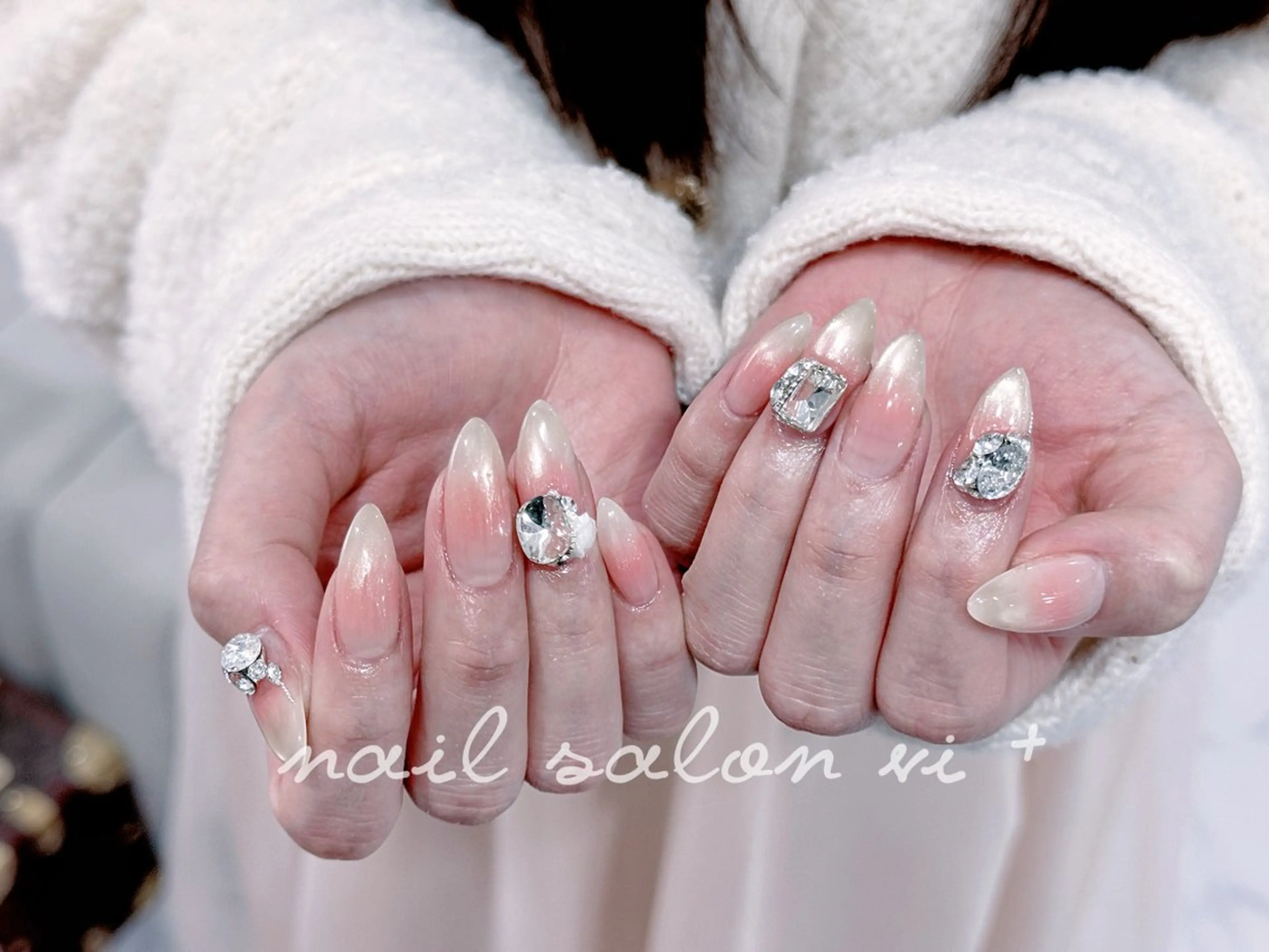ネイル ハンドネイル ✨Nailsalon Vi+✨のネイルデザイン