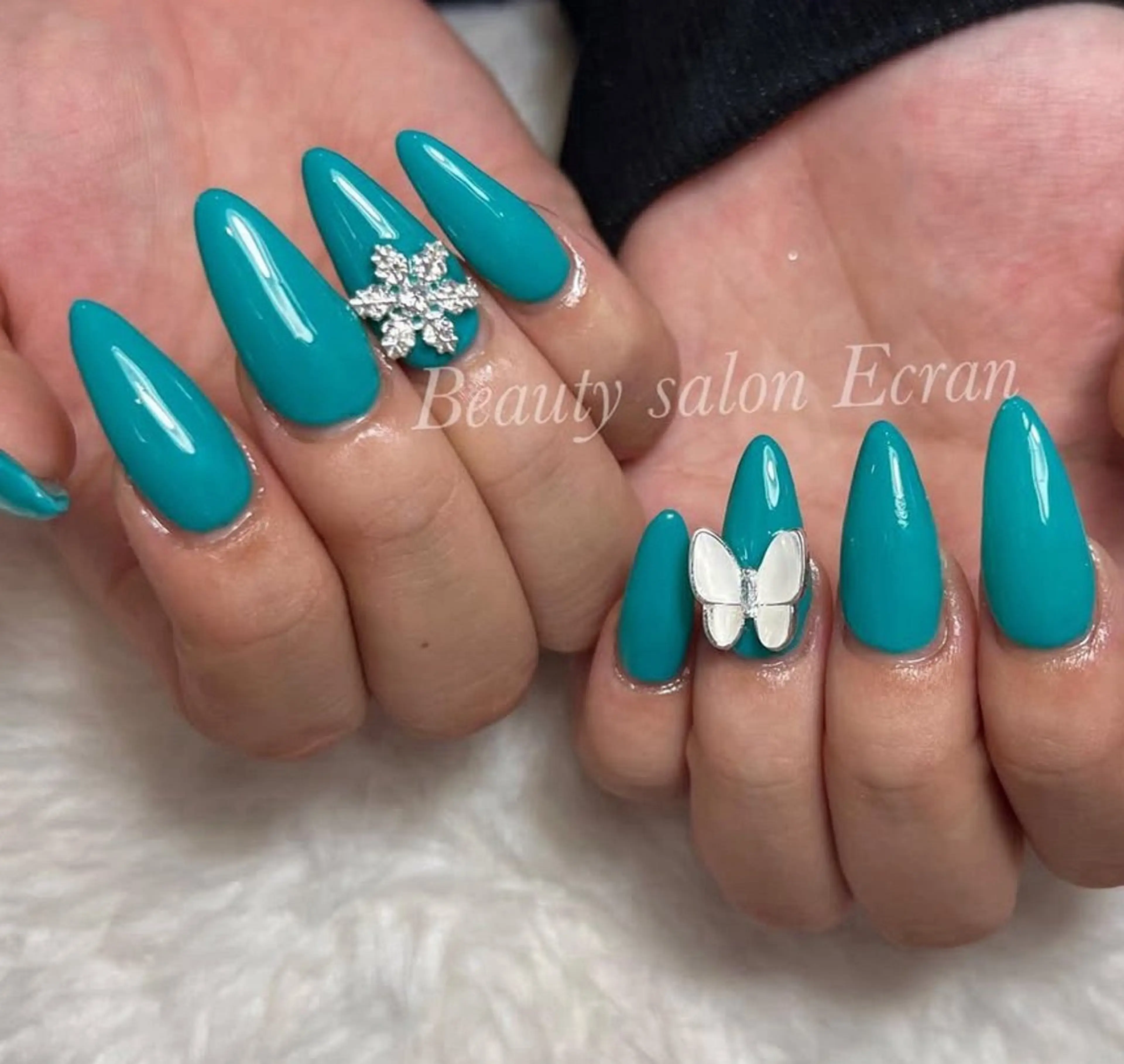 ネイル AMAGASAKI LISAのネイルデザイン