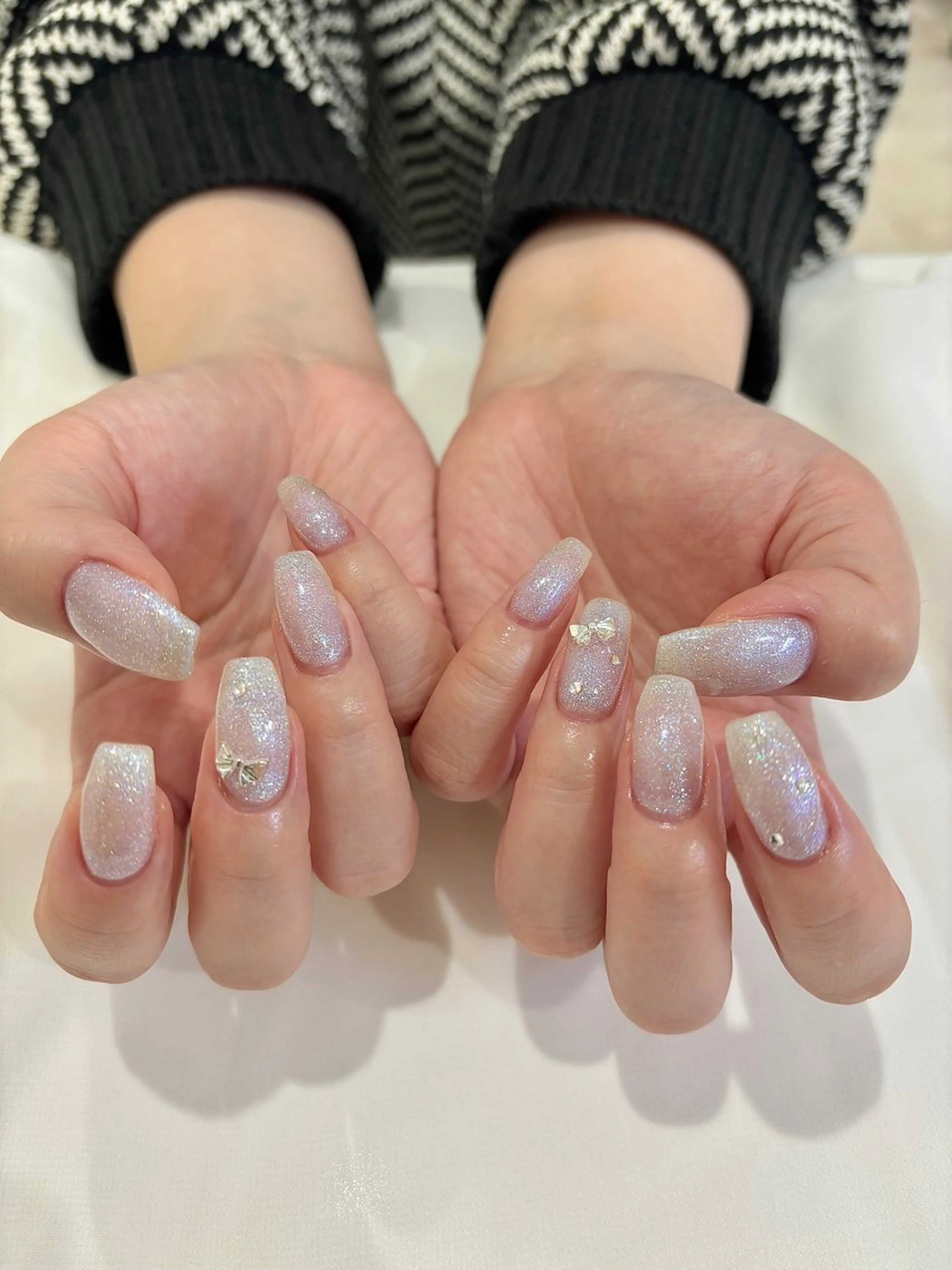 ネイル ストーンネイル ハンドネイル nail salon Soiréeのネイルデザイン