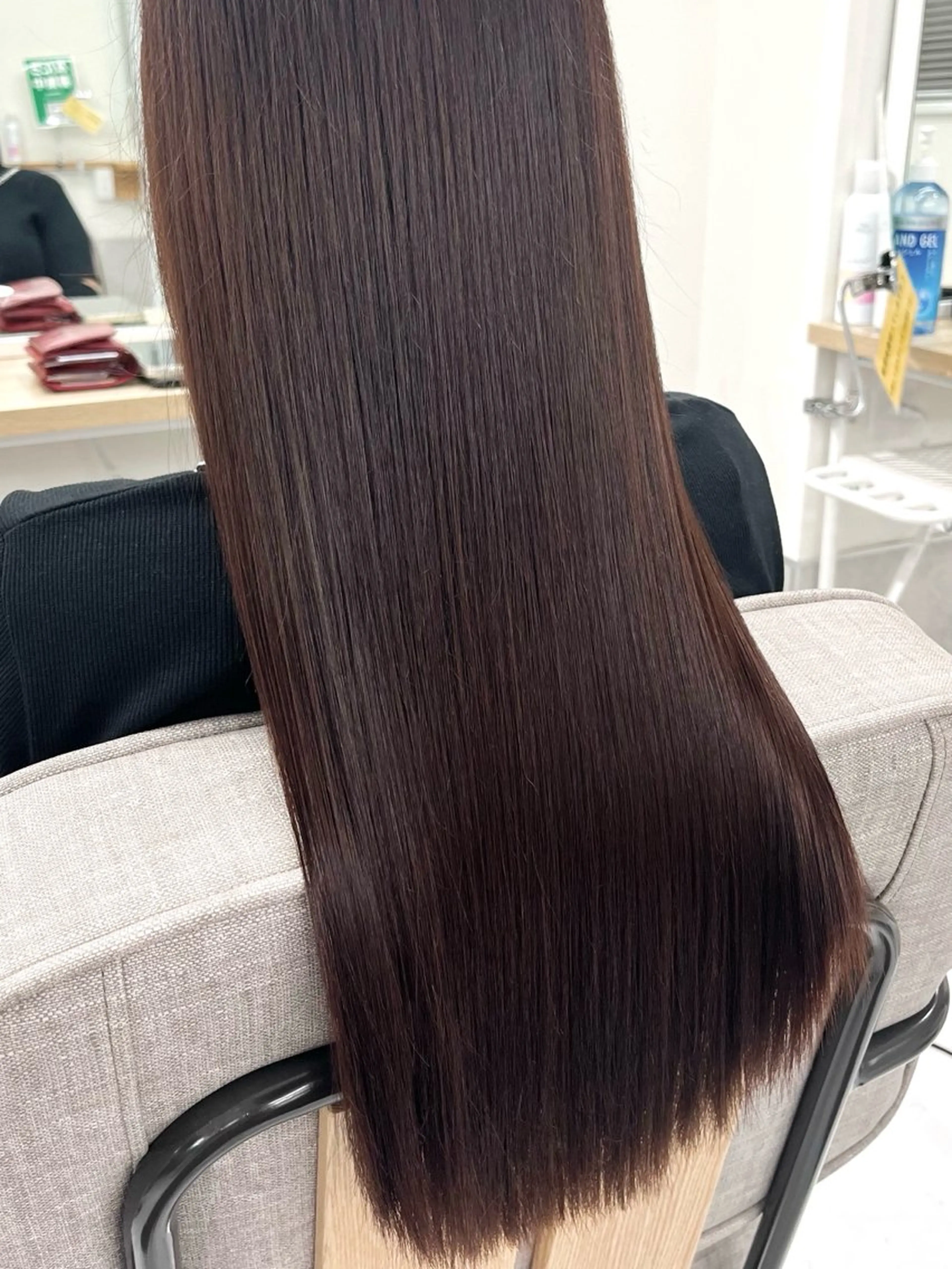 ロング カラー ブラウンカラー ピンクカラー ピンクブラウン トリートメント カット ヘアカラー トリートメント 𝑺𝒂𝒌𝒊 🩶マンツーマン施術のヘアスタイル