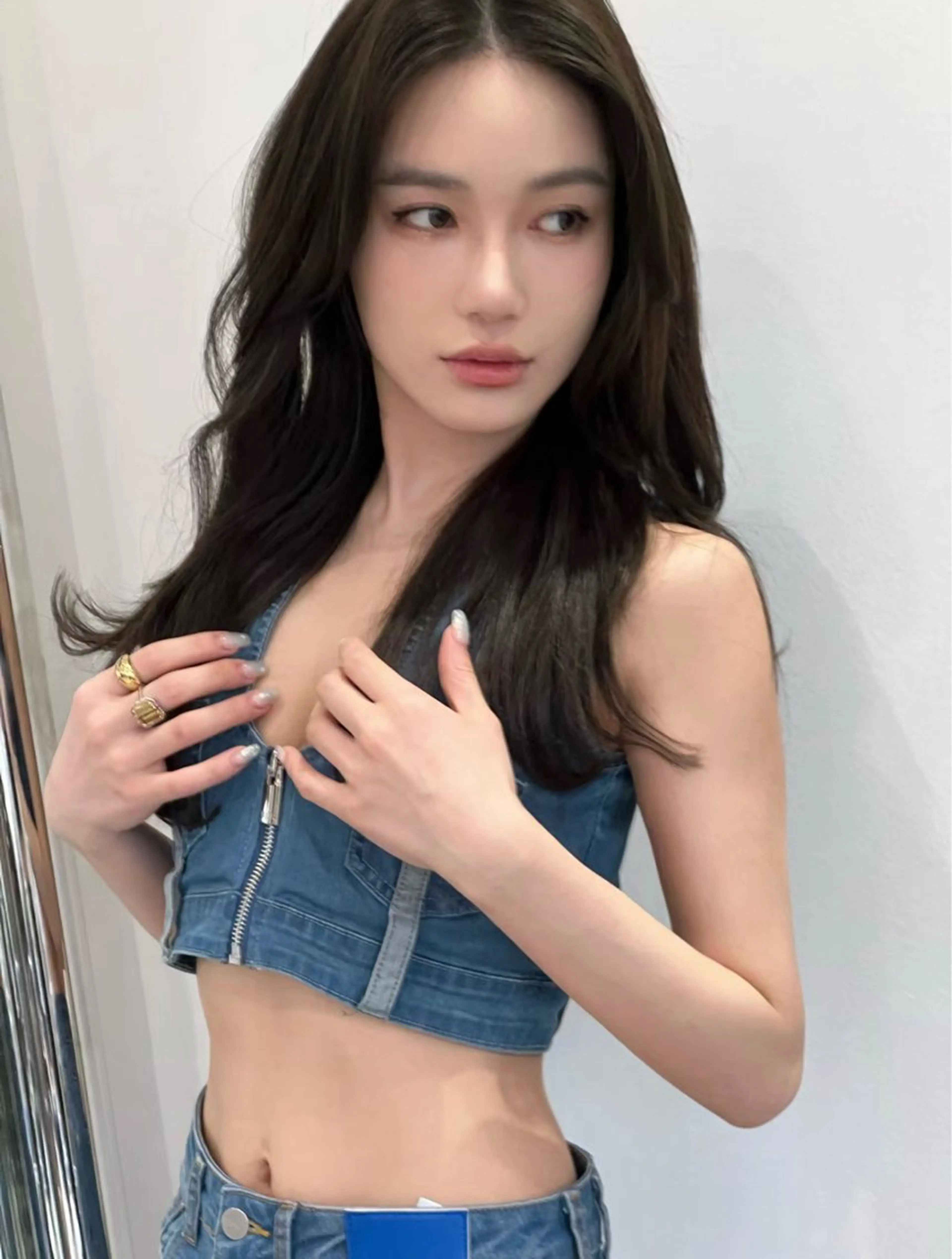 ロング 🇨🇳ワンホンヘア 下田鉄也のヘアスタイル