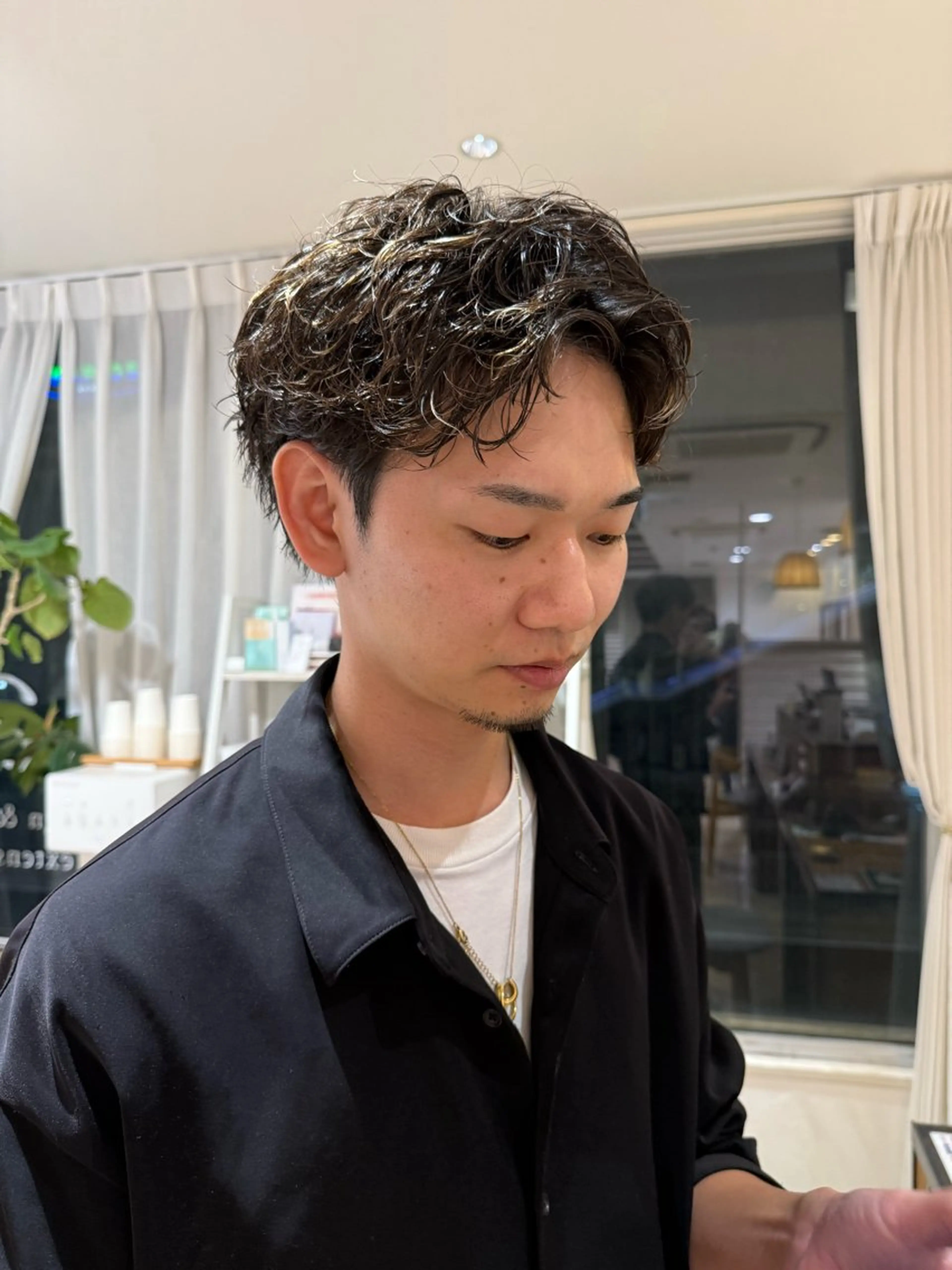 メンズ カット＋パーマ ※受付9時​〜​16時の写真