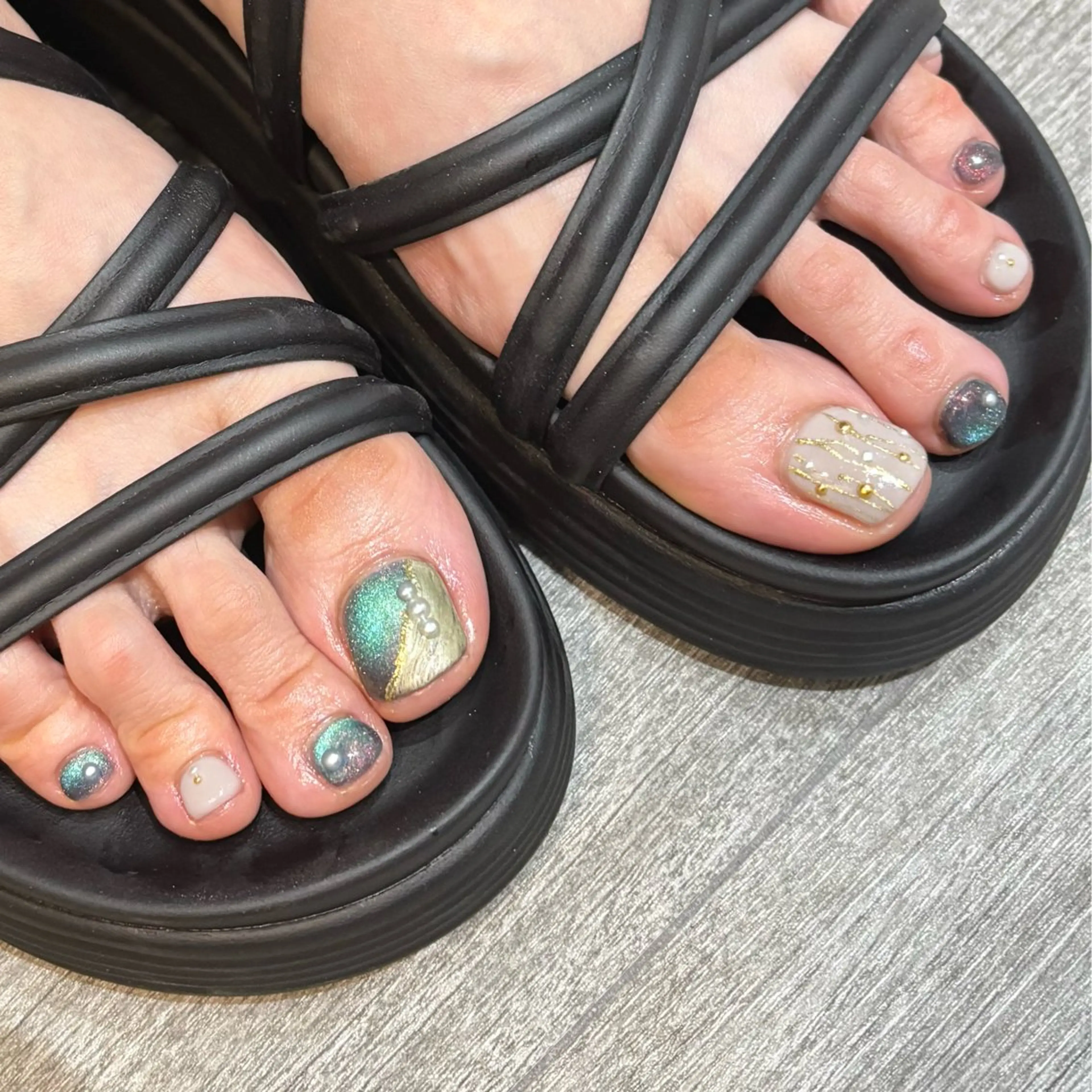 ネイル フットネイル N.design mineのネイルデザイン