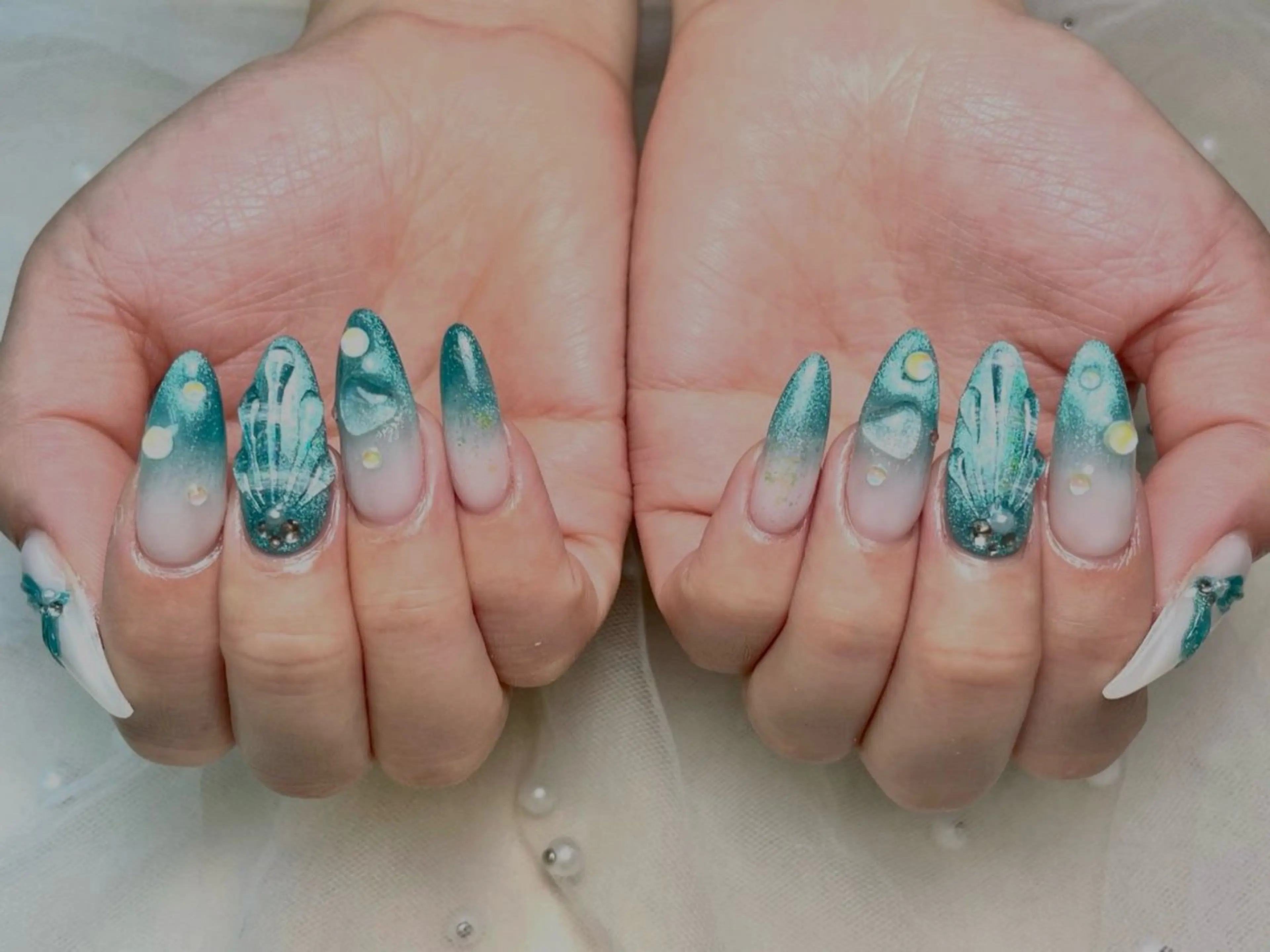 ネイル ハンドネイル lucky nail 歌舞伎町のネイルデザイン