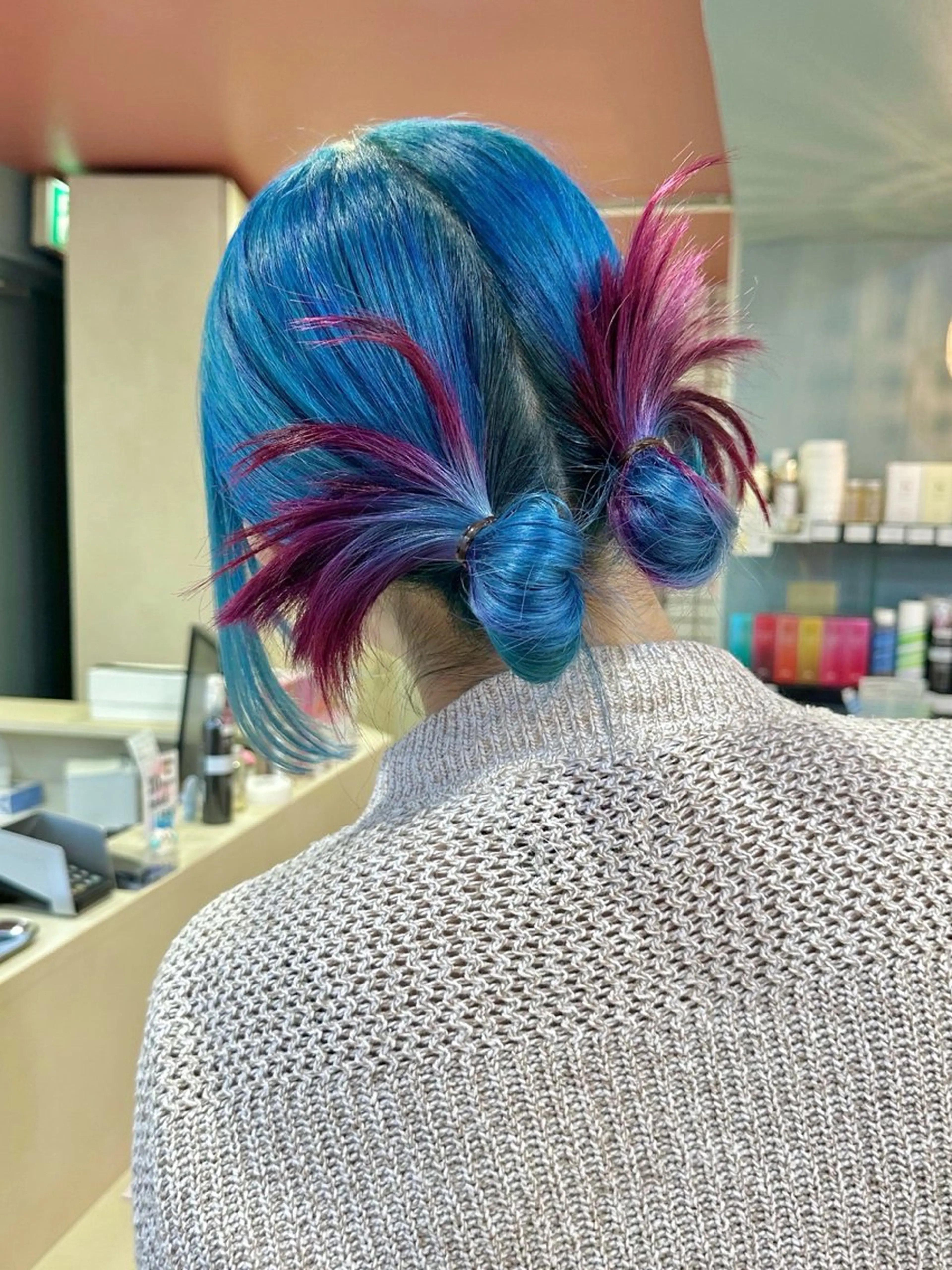ミディアム カラー カット ヘアカラー トリートメント トレンドヘア🌿 chinariのヘアスタイル