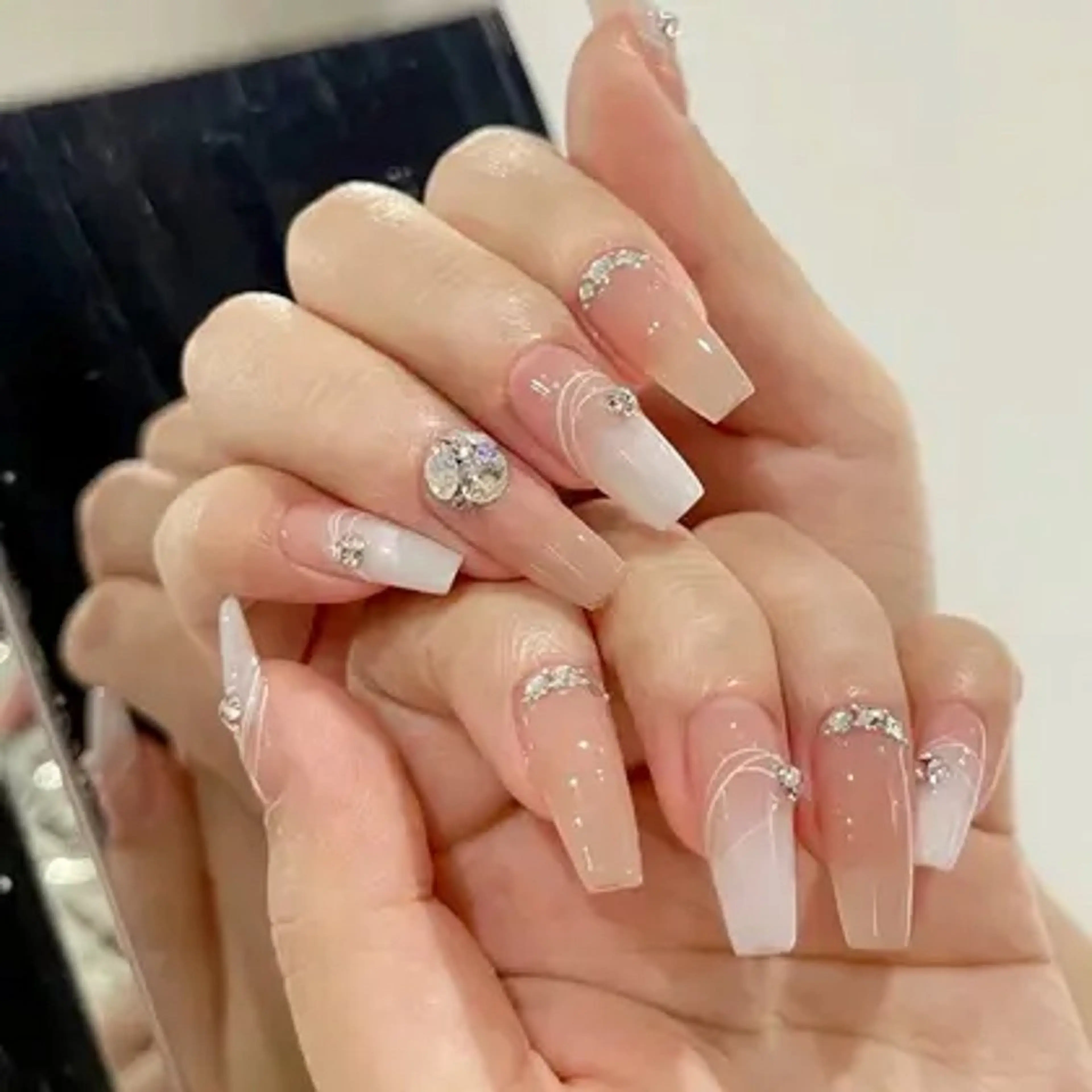ネイル Trend Nail シルフのネイルデザイン