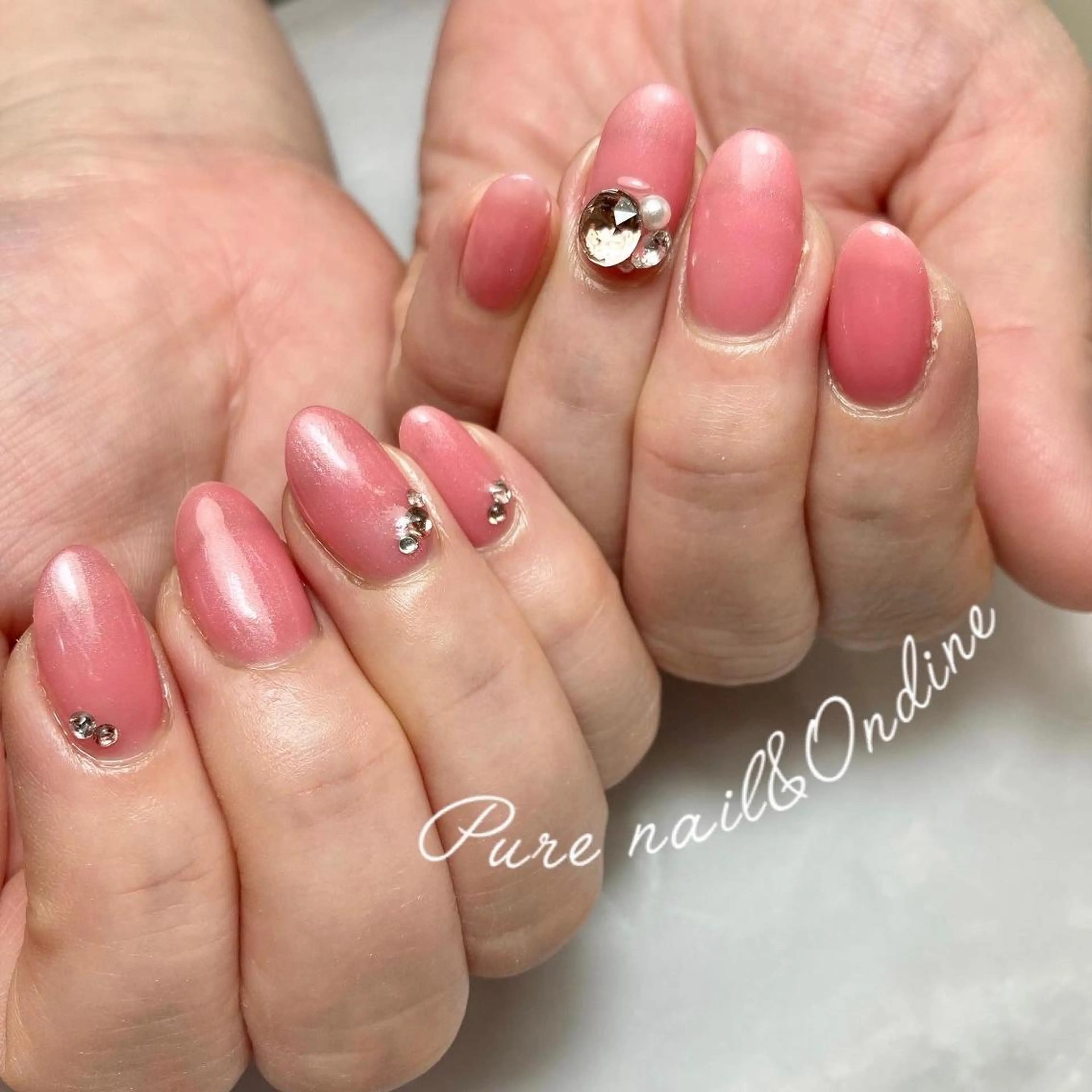 ネイル アートネイル ワンカラーネイル ピュアネイル& オンディーヌのネイルデザイン