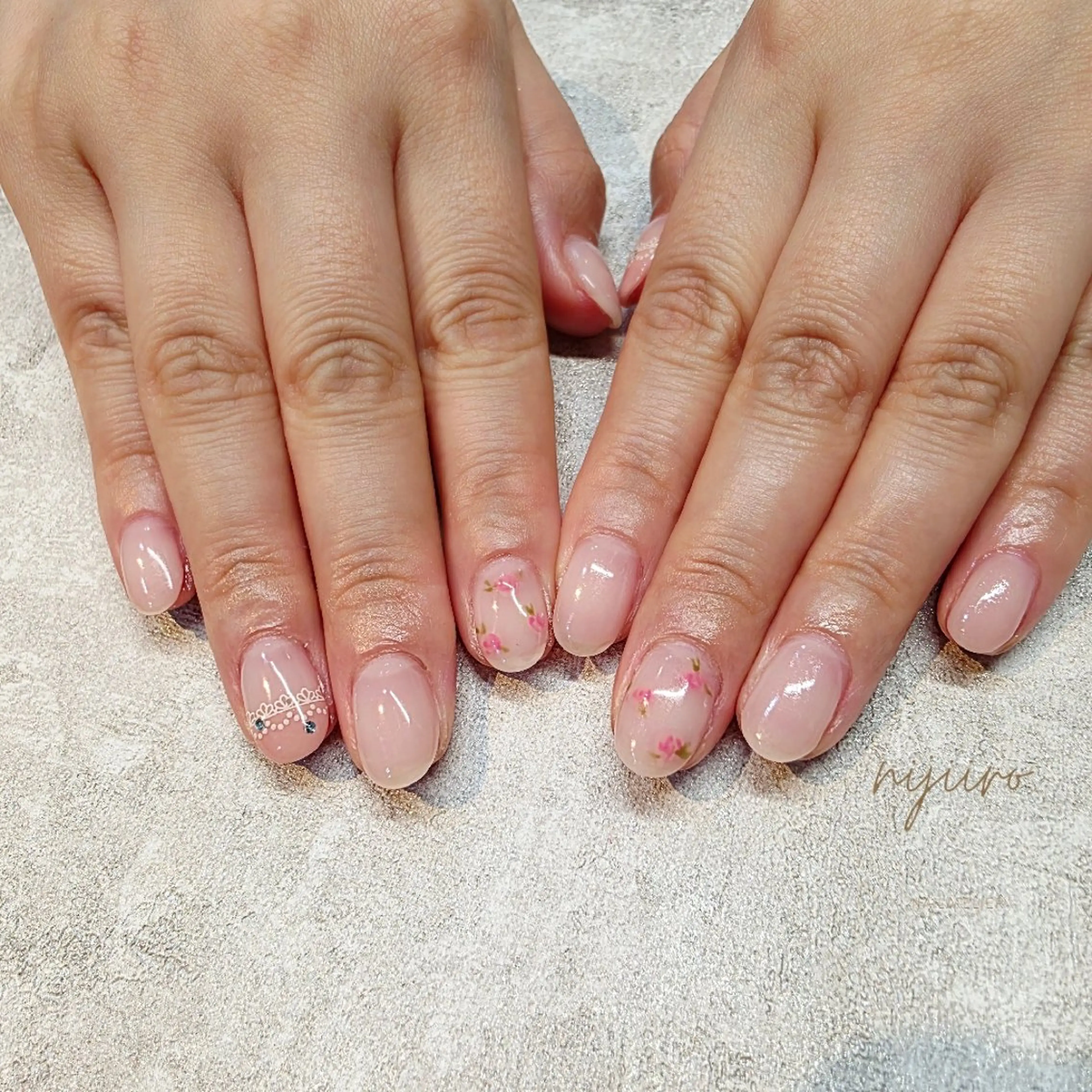 ネイル ハンドネイル nijiiro🌈 サトウのネイルデザイン