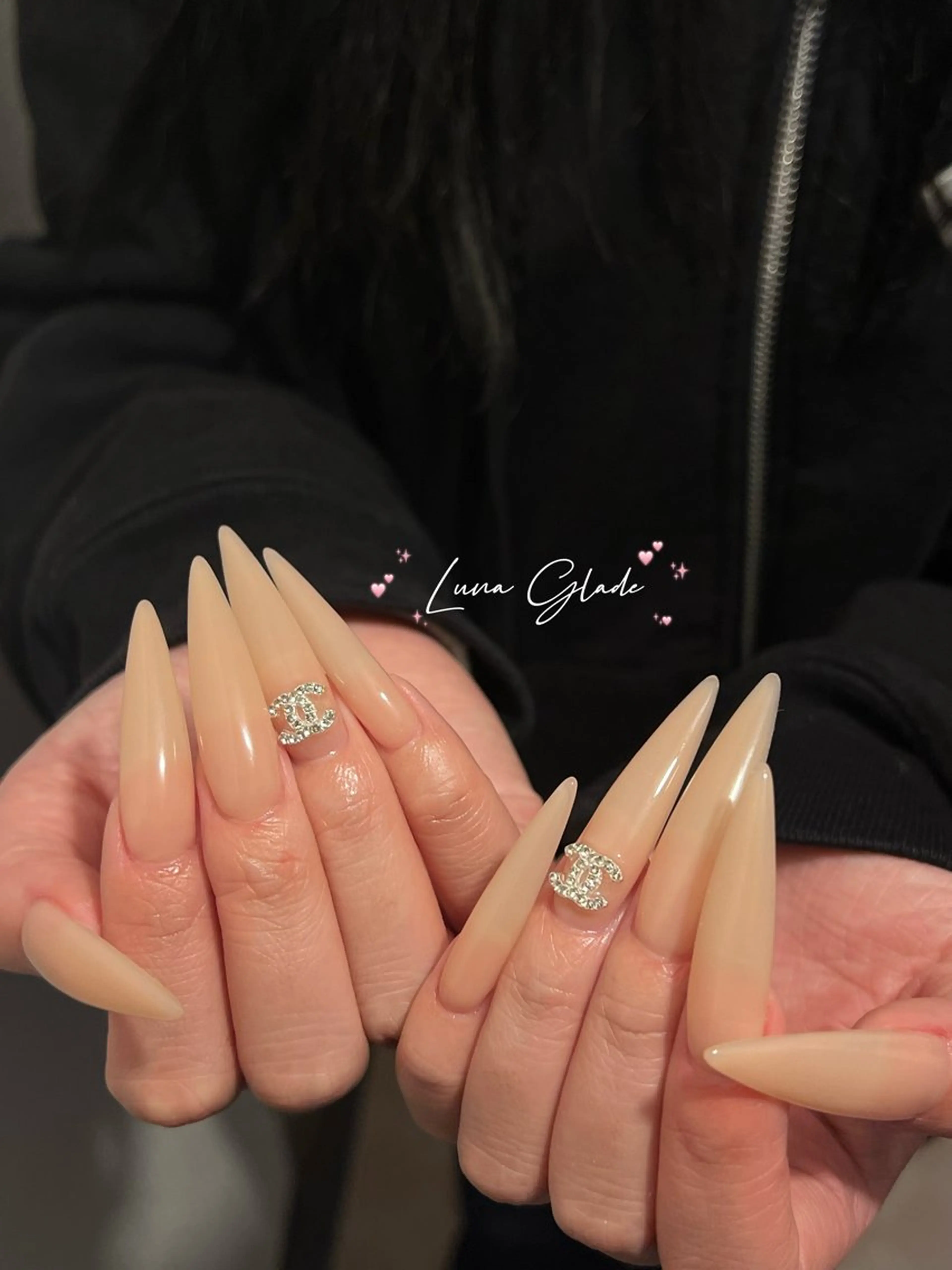 ネイル ハンドネイル Luna Gladeのネイルデザイン