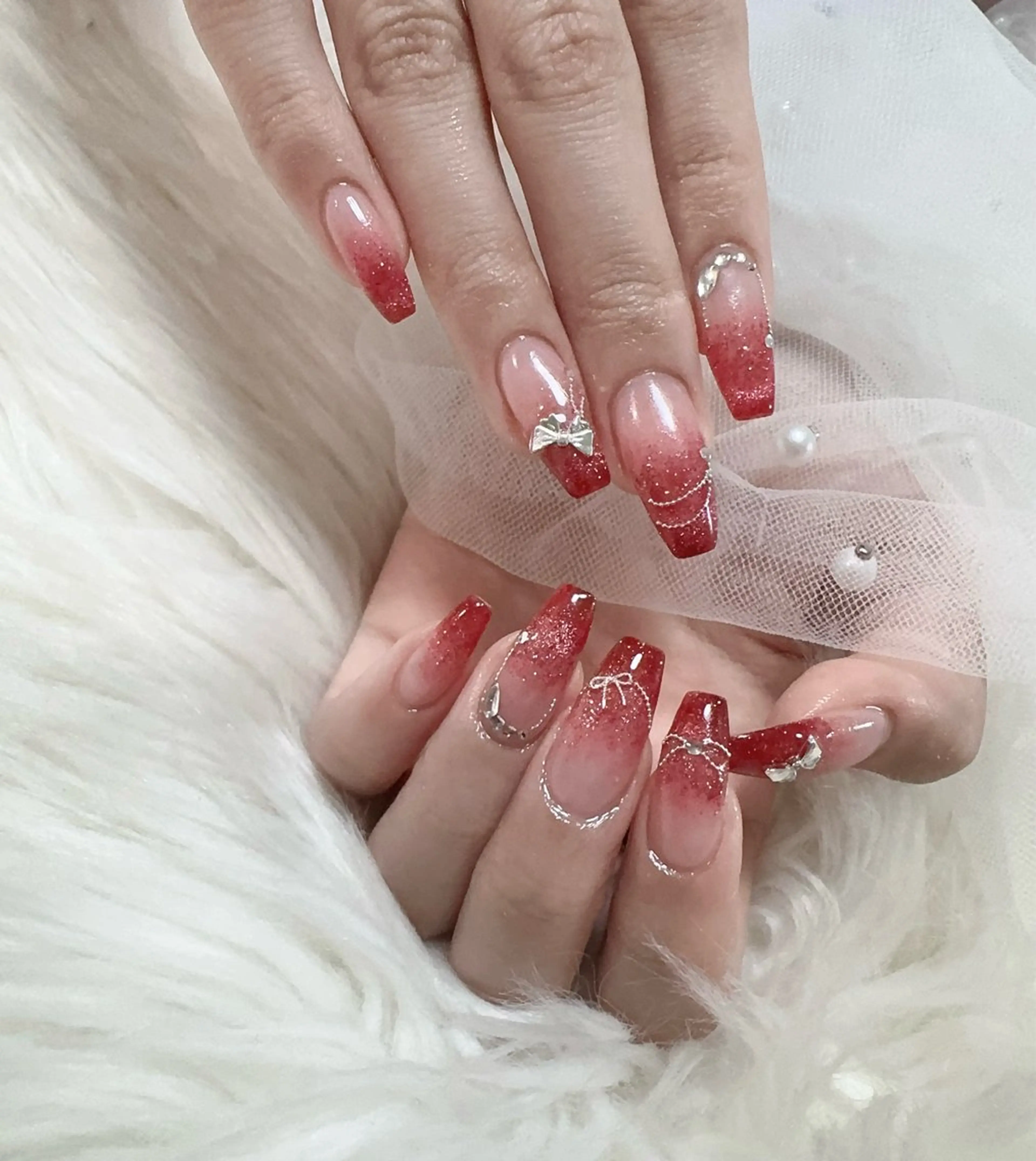 ネイル ハンドネイル &ME ネイルサロンのネイルデザイン