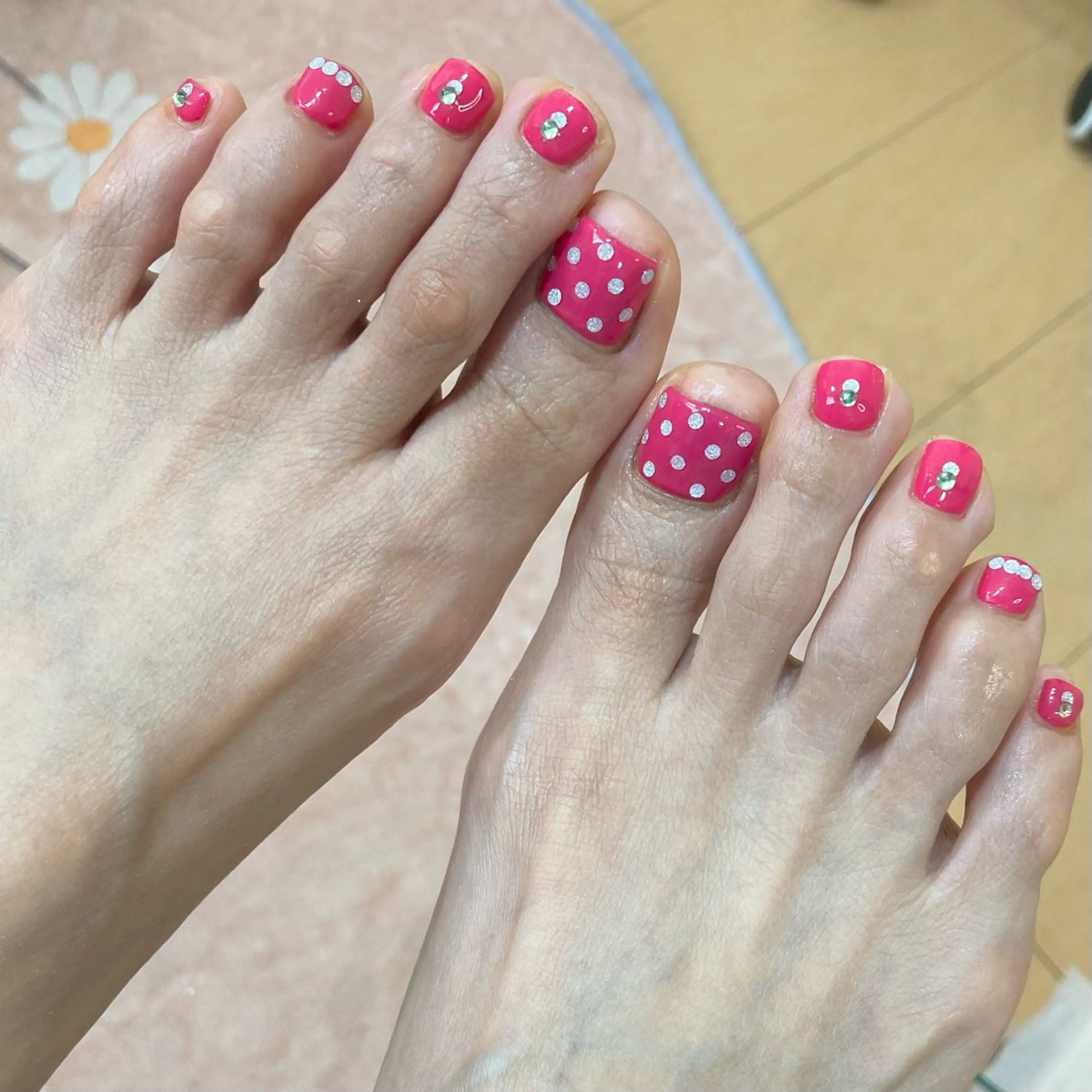 ネイル Legit nail salonのネイルデザイン