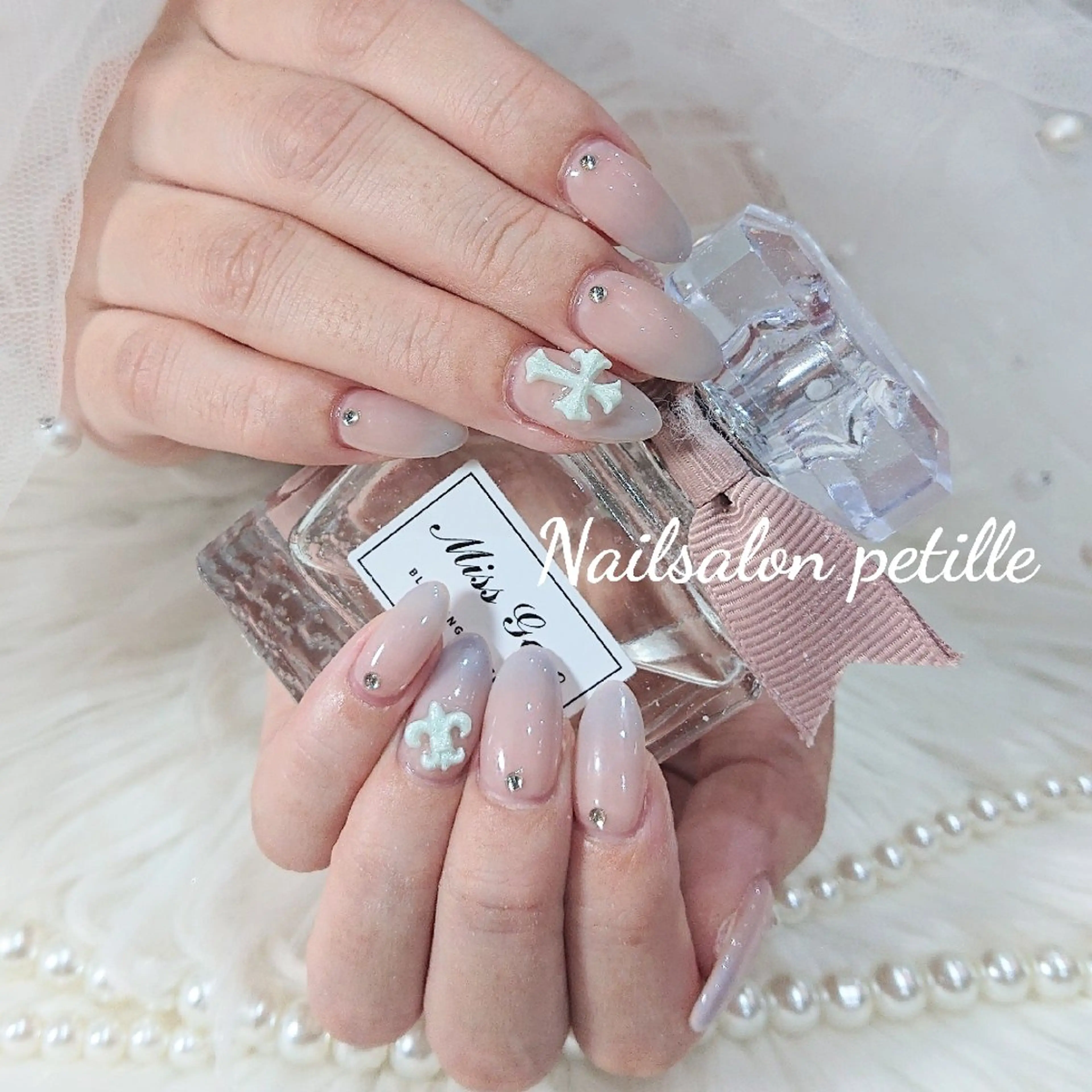 ネイル ブルー グラデーション ハンドネイル たかなし かなのネイルデザイン