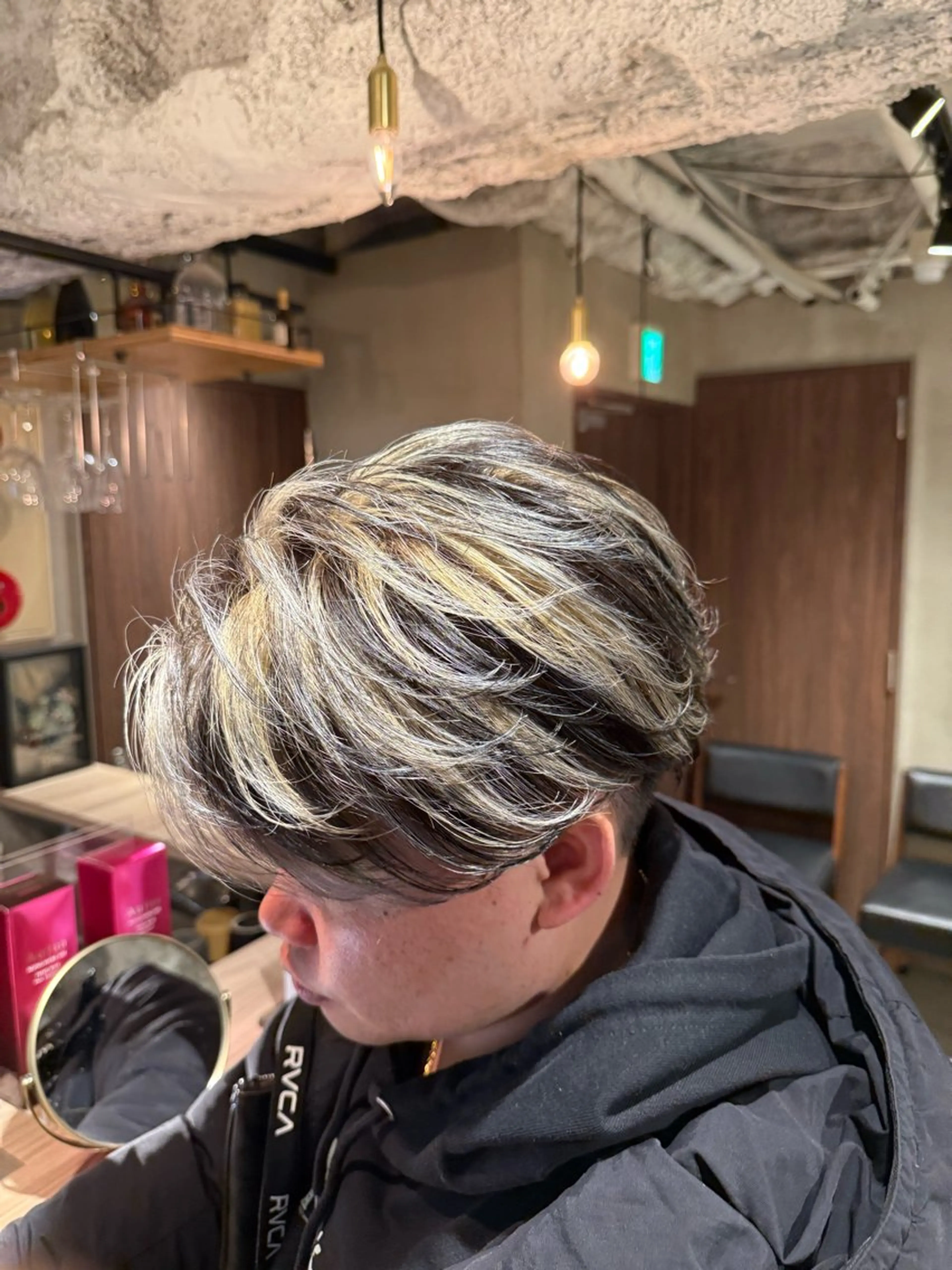 ショート ハイライト 🌐メンズカット 🌐Taketoのヘアスタイル