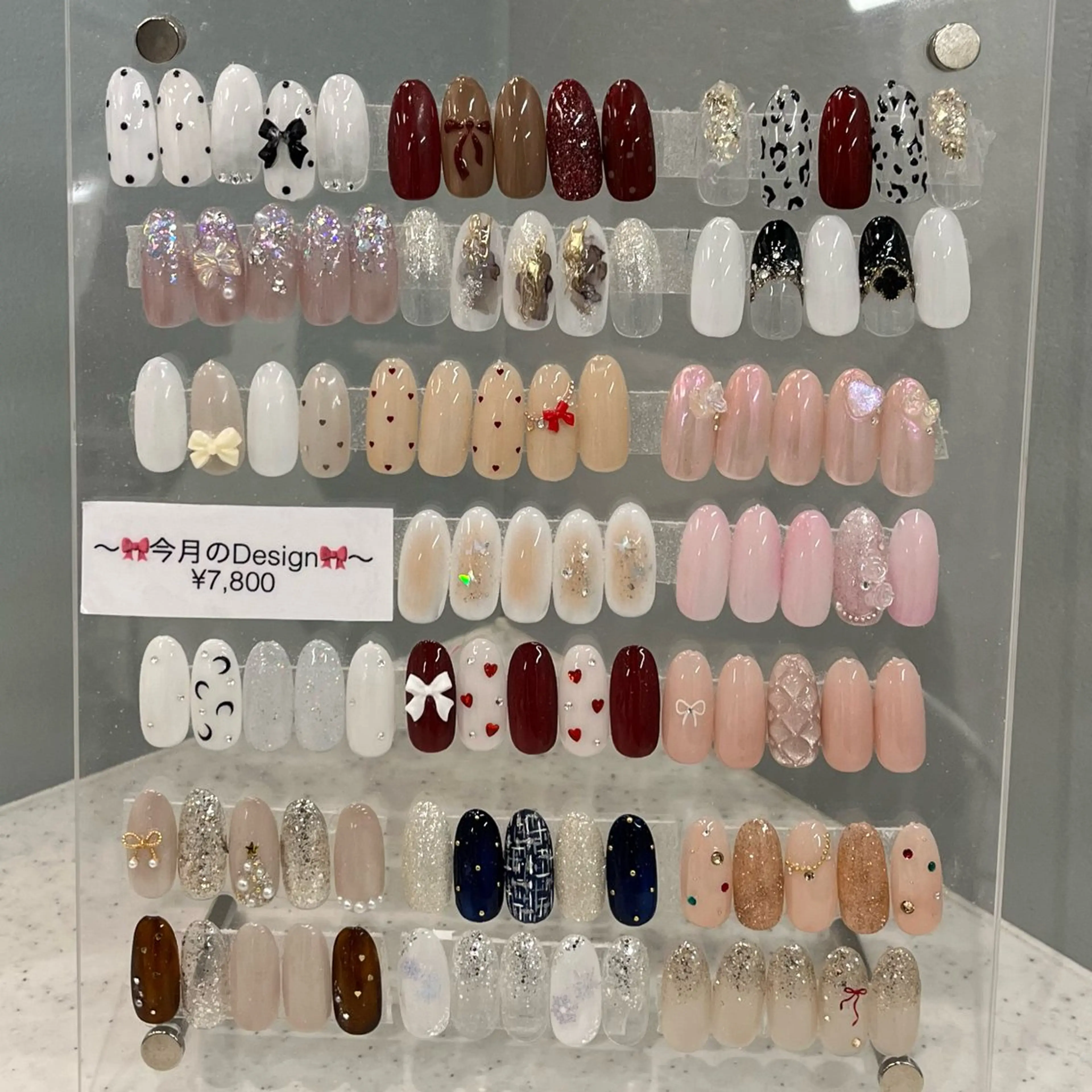 ネイル ボルドー 持ち込み 冬ネイル クリスマス ハンドネイル eight nail 春菜のネイルデザイン