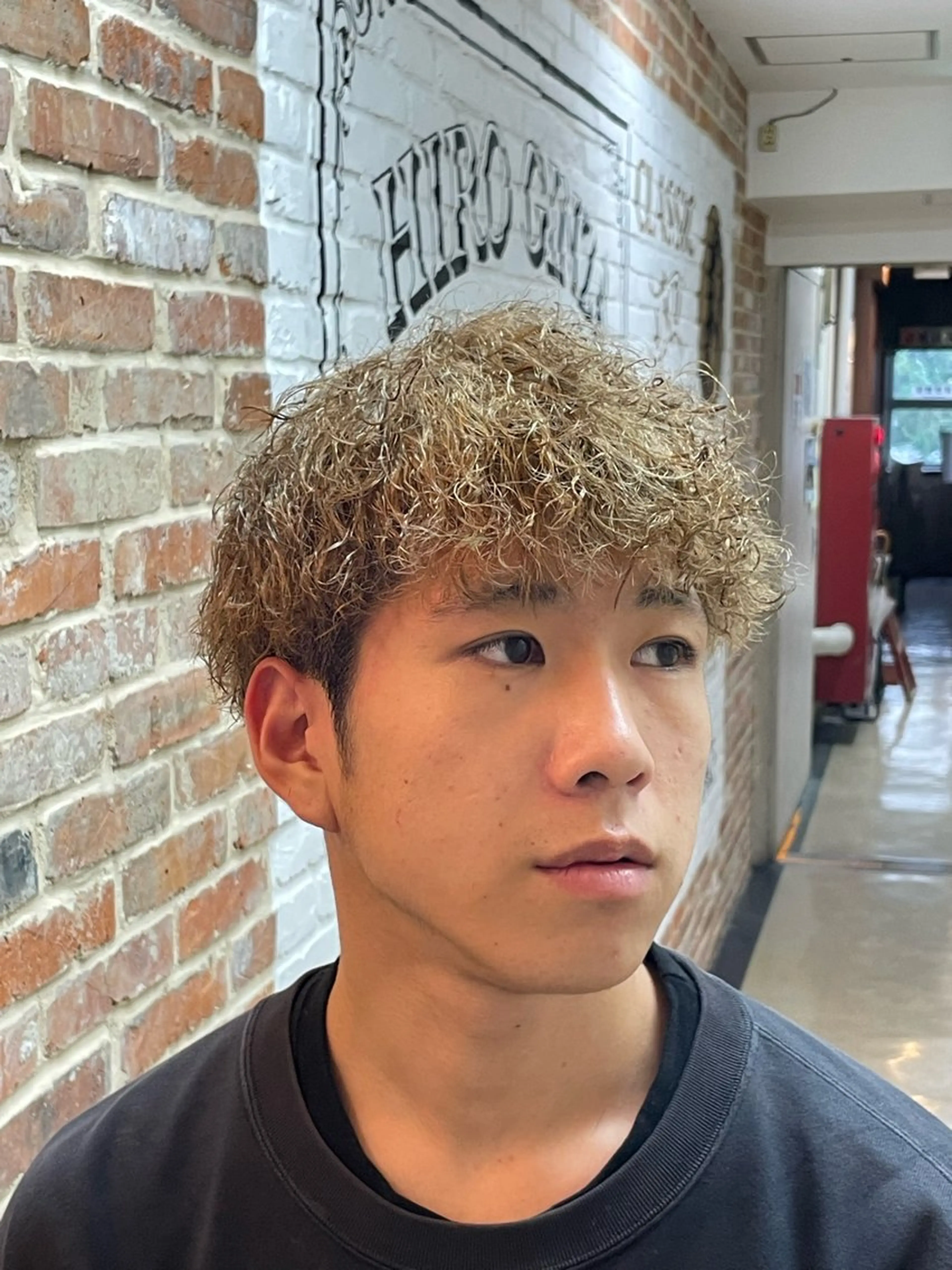 パーマ メンズ 武田 駿兵のヘアスタイル