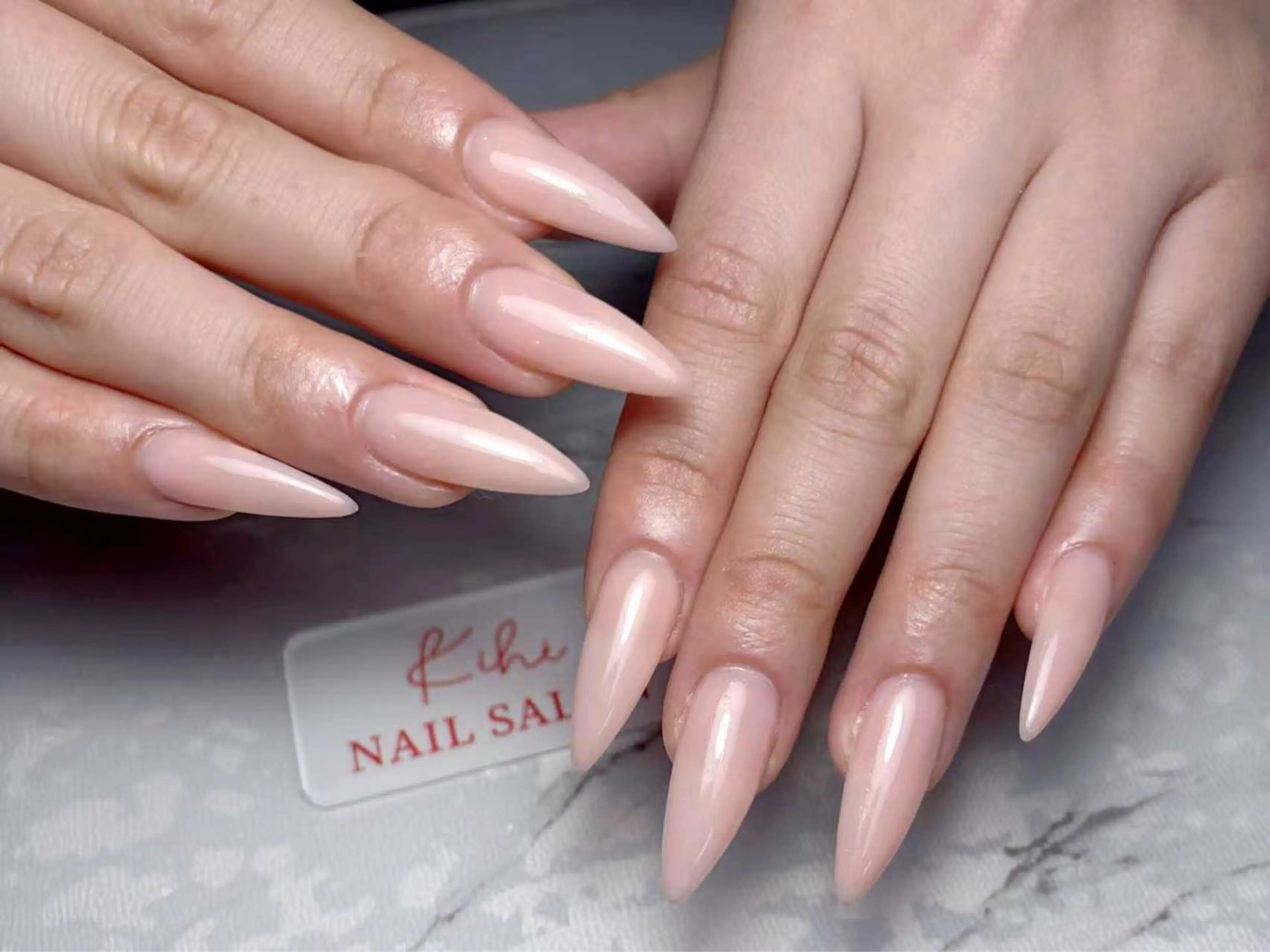 ネイル アートネイル フレンチネイル ジェルネイル グラデーション 韓国ネイル ハンドネイル ハンドケア さくら💮💮 【オフ無料】のネイルデザイン