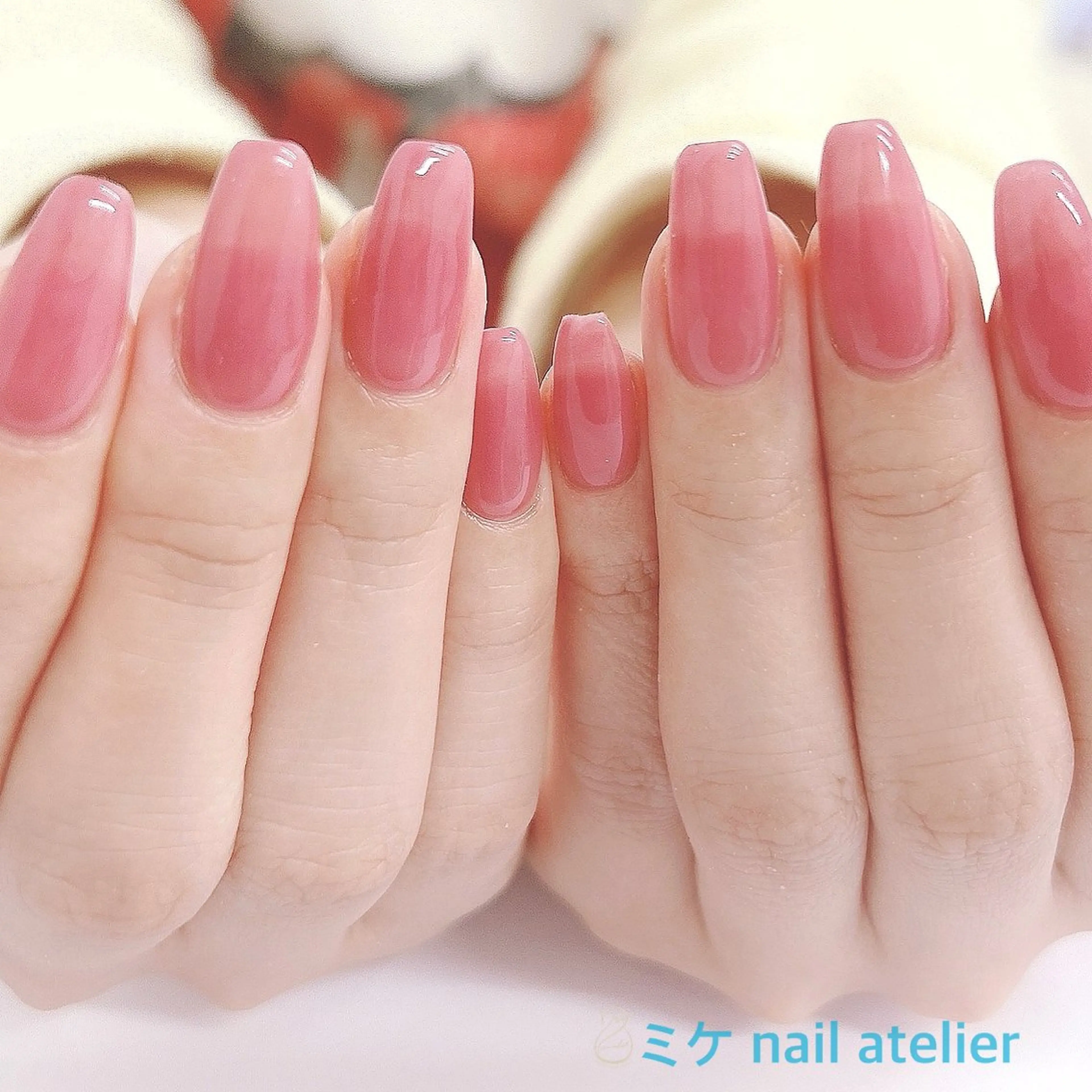 【ハンド】ワンカラー ·ラメグラデーションの写真