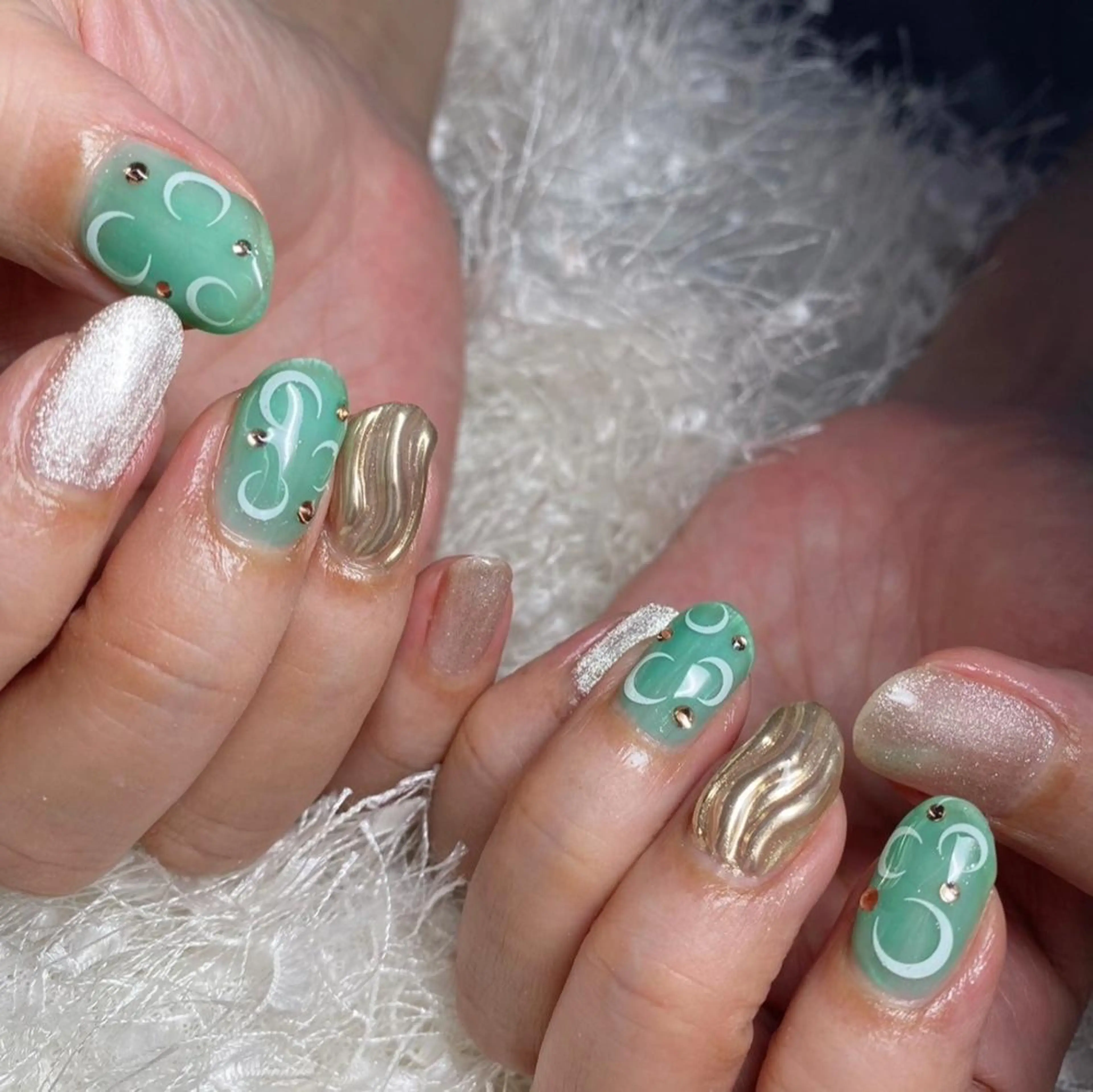 ネイル 長さ出し フレンチネイル ジェルネイル グラデーション 韓国ネイル ハンドネイル Nail&eye Belire 新宿のネイルデザイン