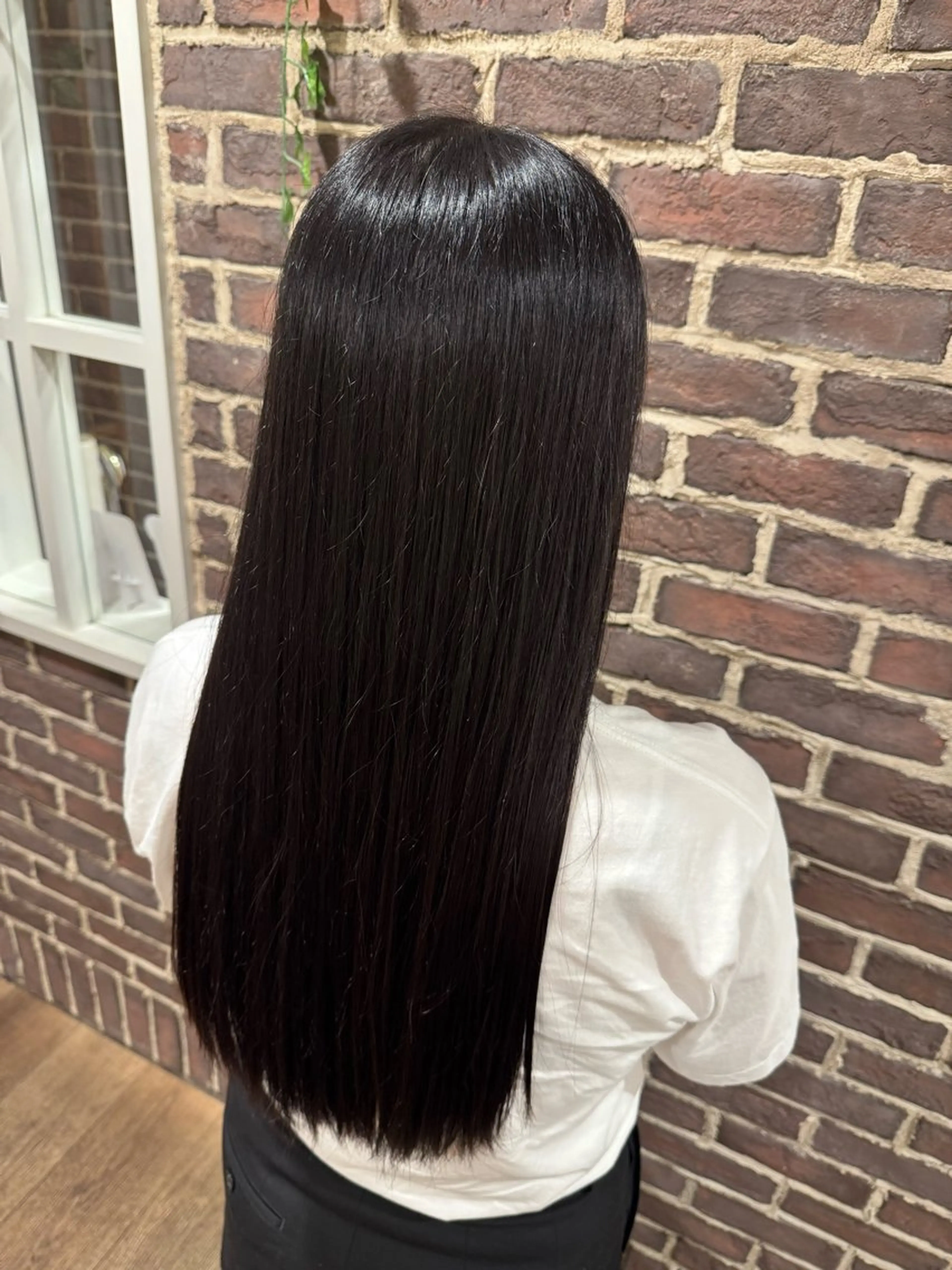 ロング 新井 菜摘のヘアスタイル