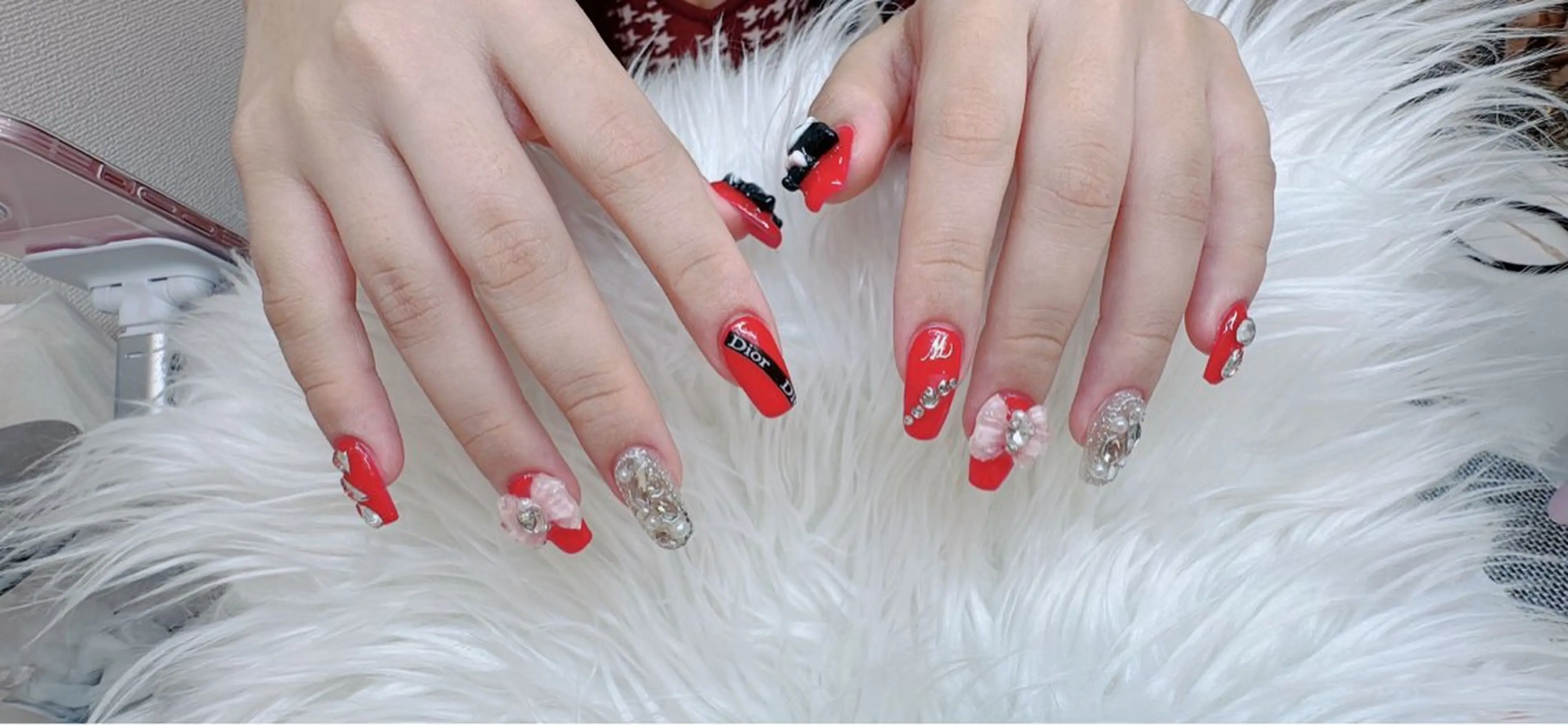 ネイル ハンドネイル ハンドケア The Nail & Eye Lashの眉毛・アイブロウイメージ