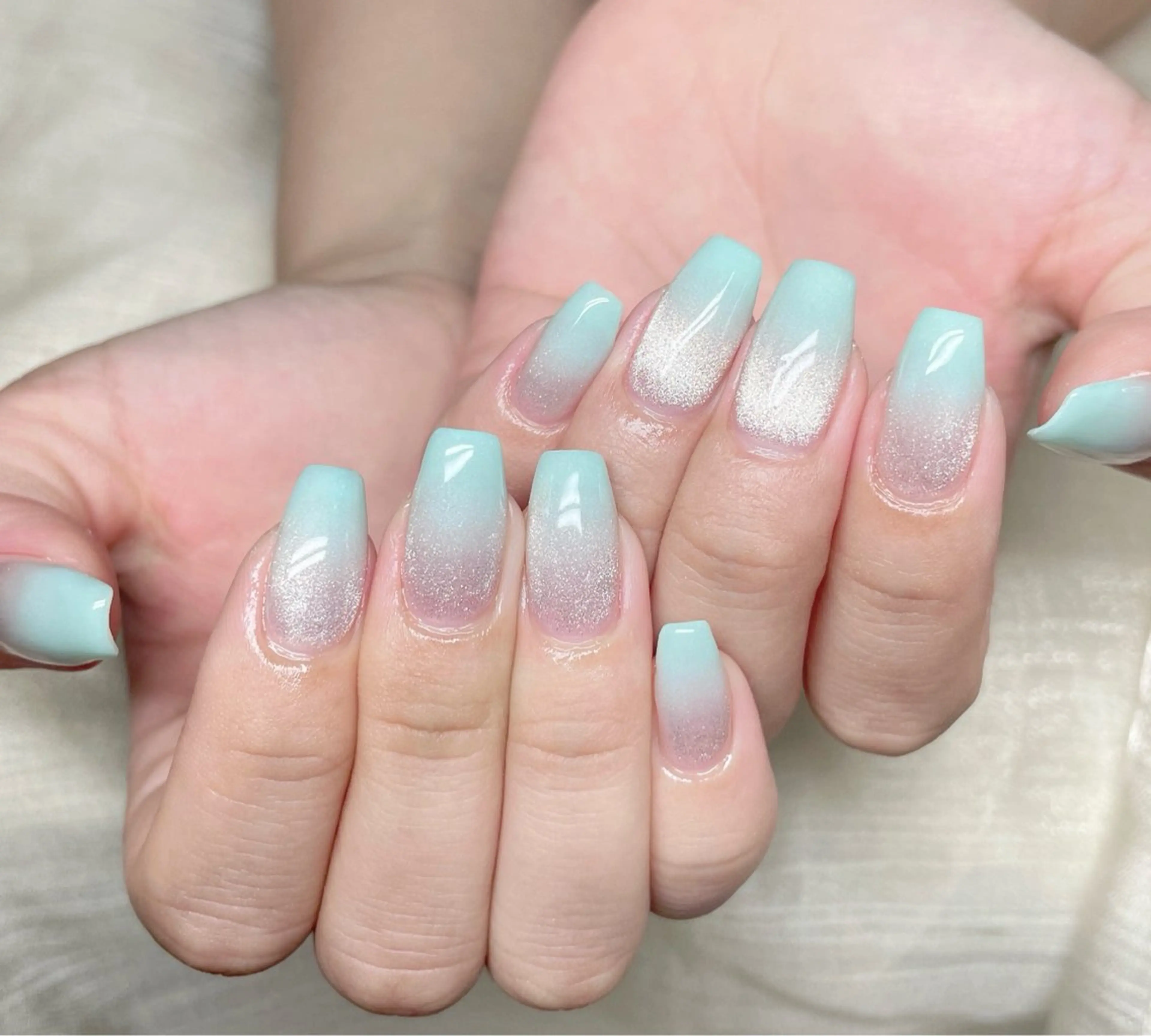 ネイル アヤメネイル 最新チップスカルプのネイルデザイン